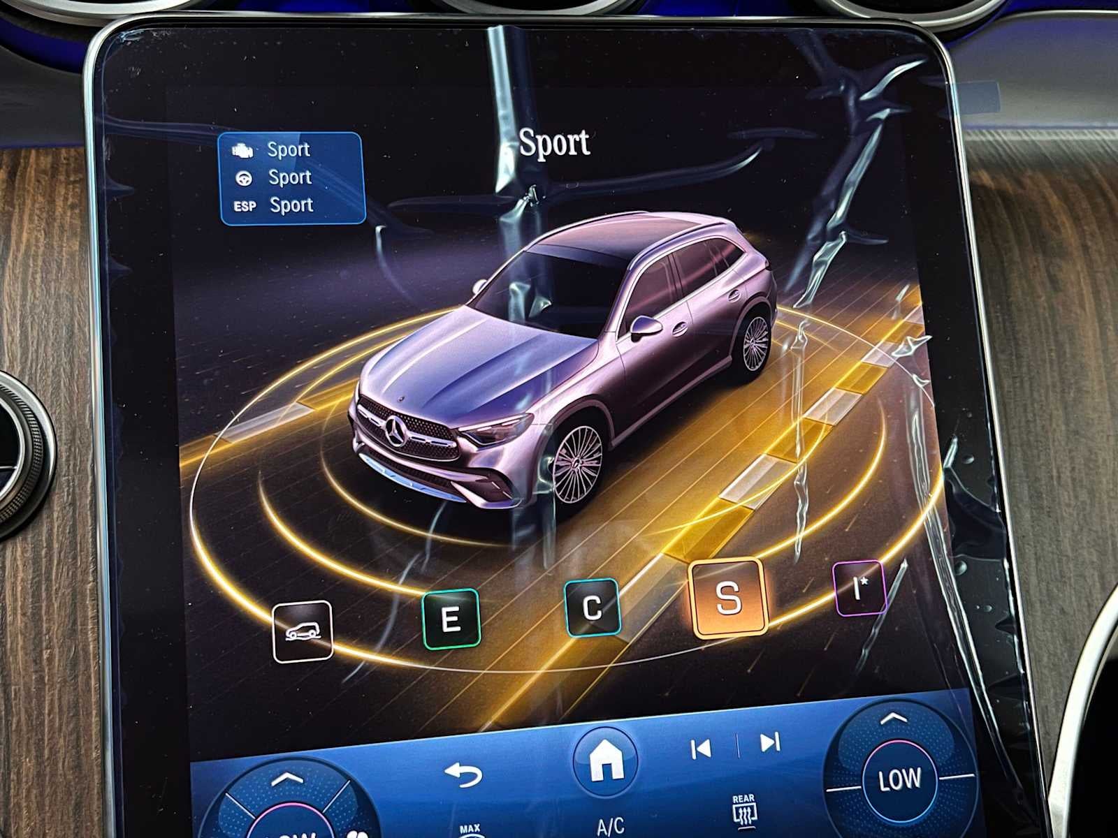 2026 Mercedes-Benz GLC 300 4MATIC® SUV