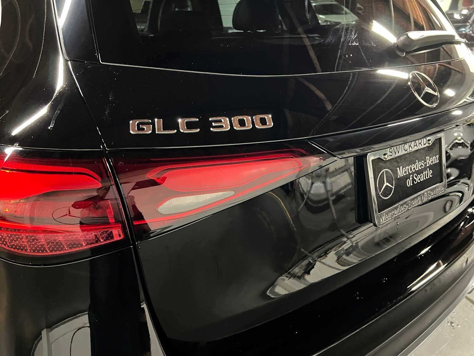 2027 Mercedes-Benz GLC 300 4MATIC® SUV