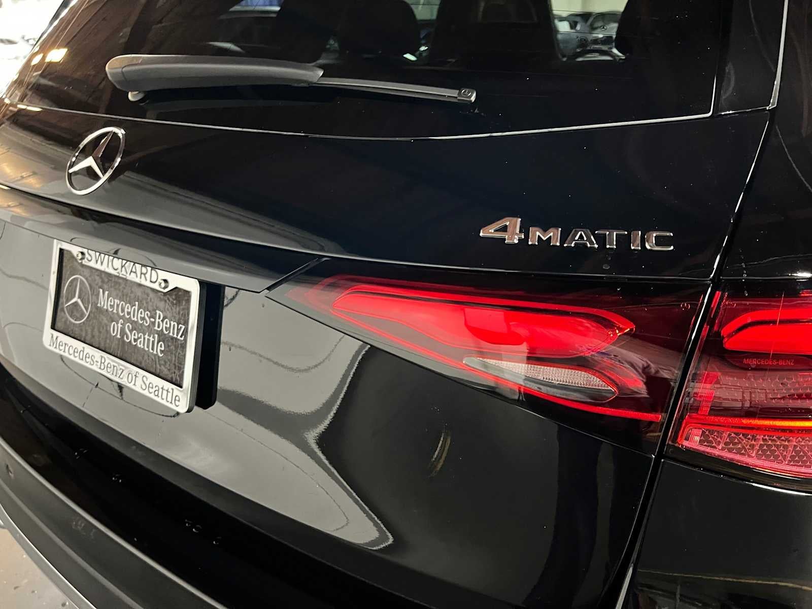 2027 Mercedes-Benz GLC 300 4MATIC® SUV