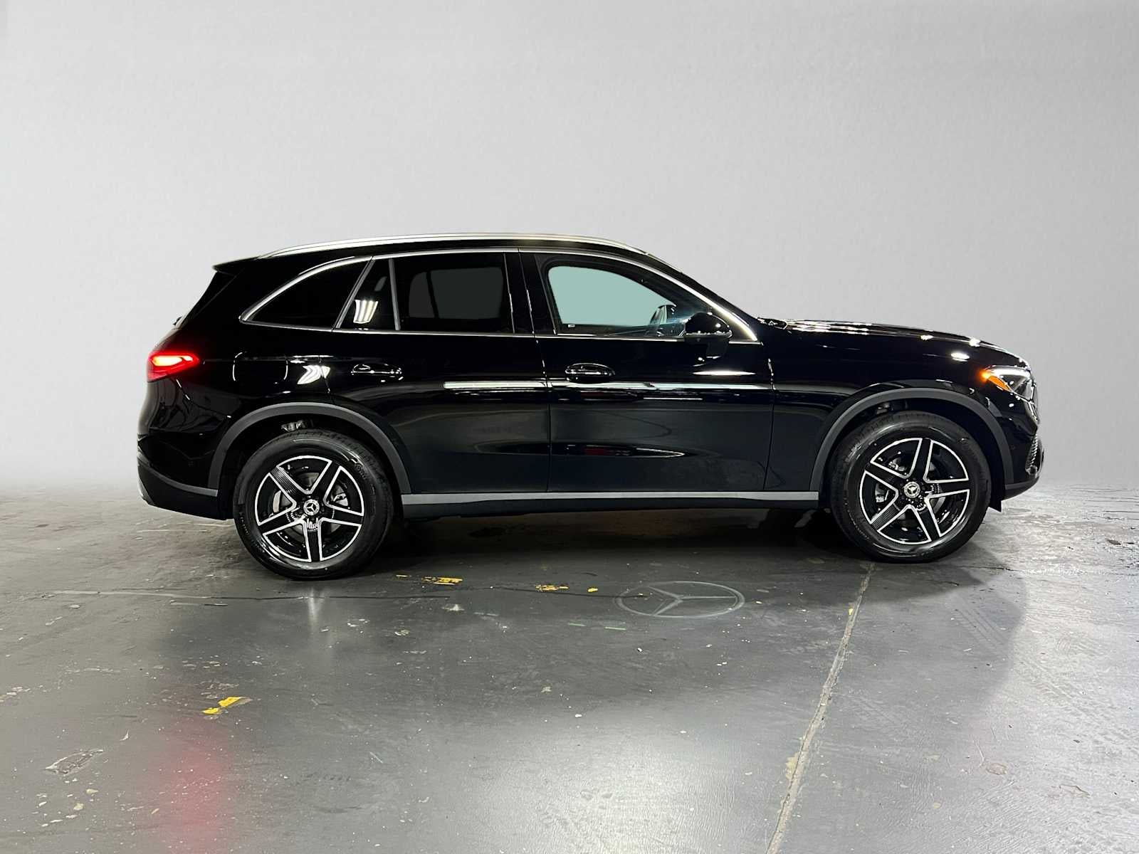 2027 Mercedes-Benz GLC 300 4MATIC® SUV