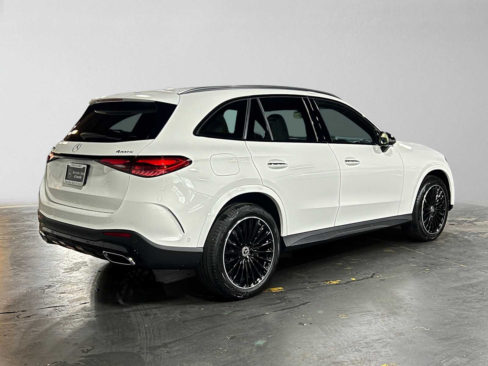 2027 Mercedes-Benz GLC 300 4MATIC® SUV