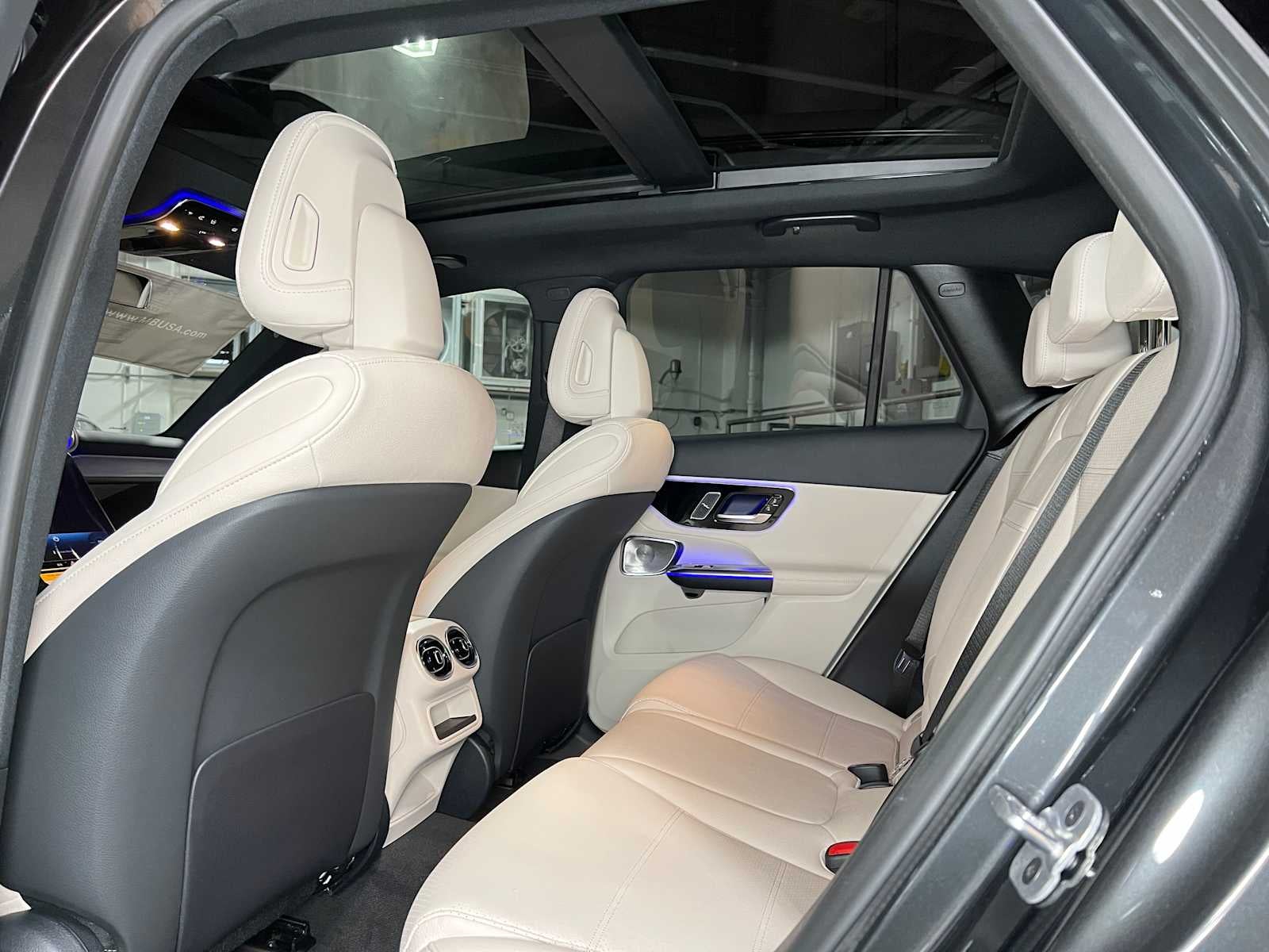 2025 Mercedes-Benz GLC GLC 300