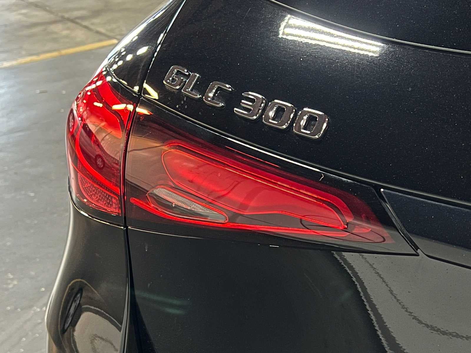 2025 Mercedes-Benz GLC GLC 300