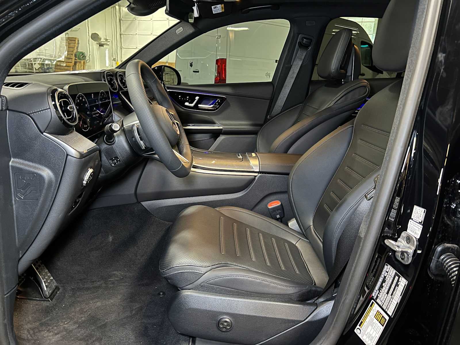 2025 Mercedes-Benz GLC GLC 300