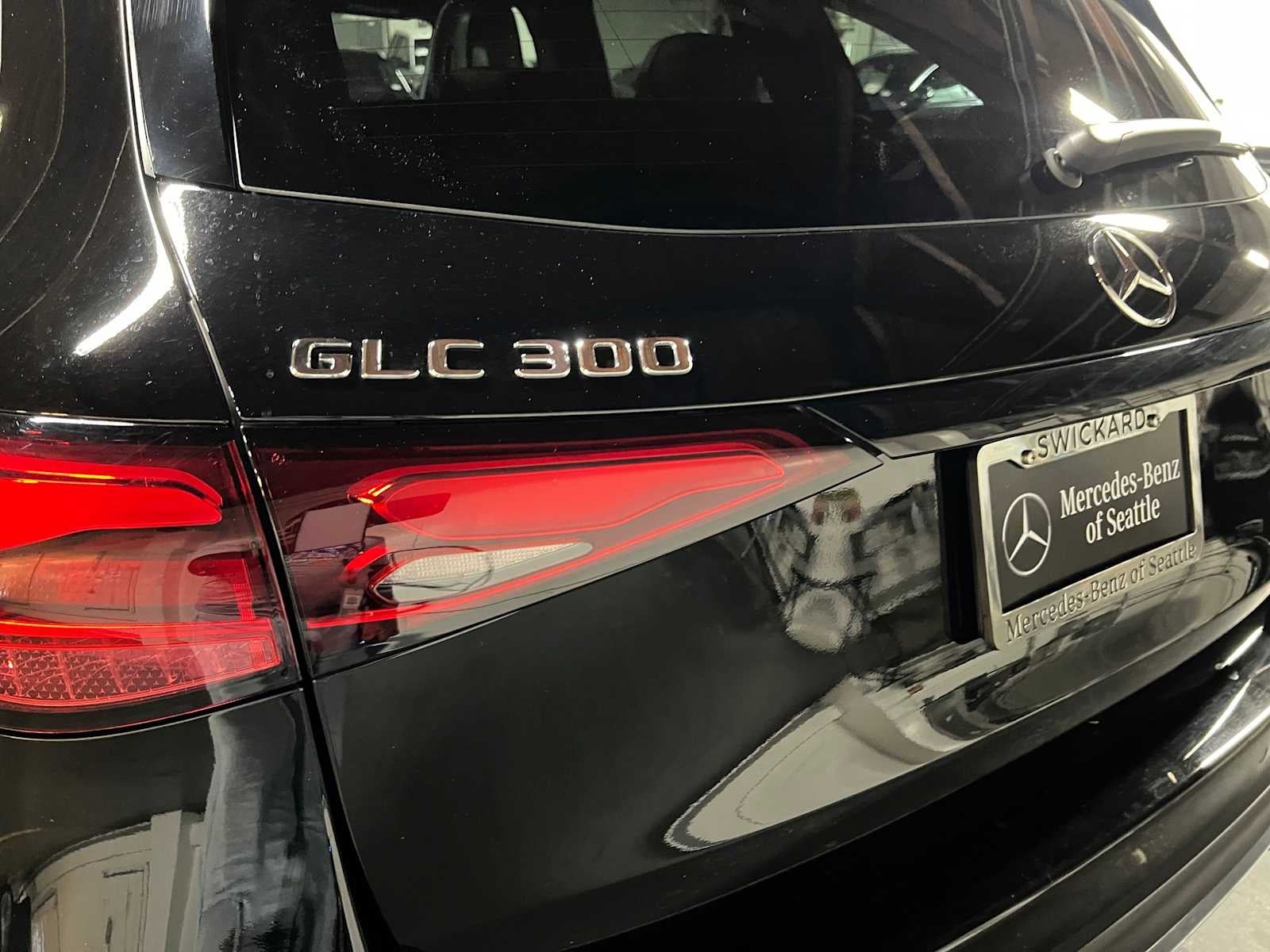 2026 Mercedes-Benz GLC 300 4MATIC® SUV