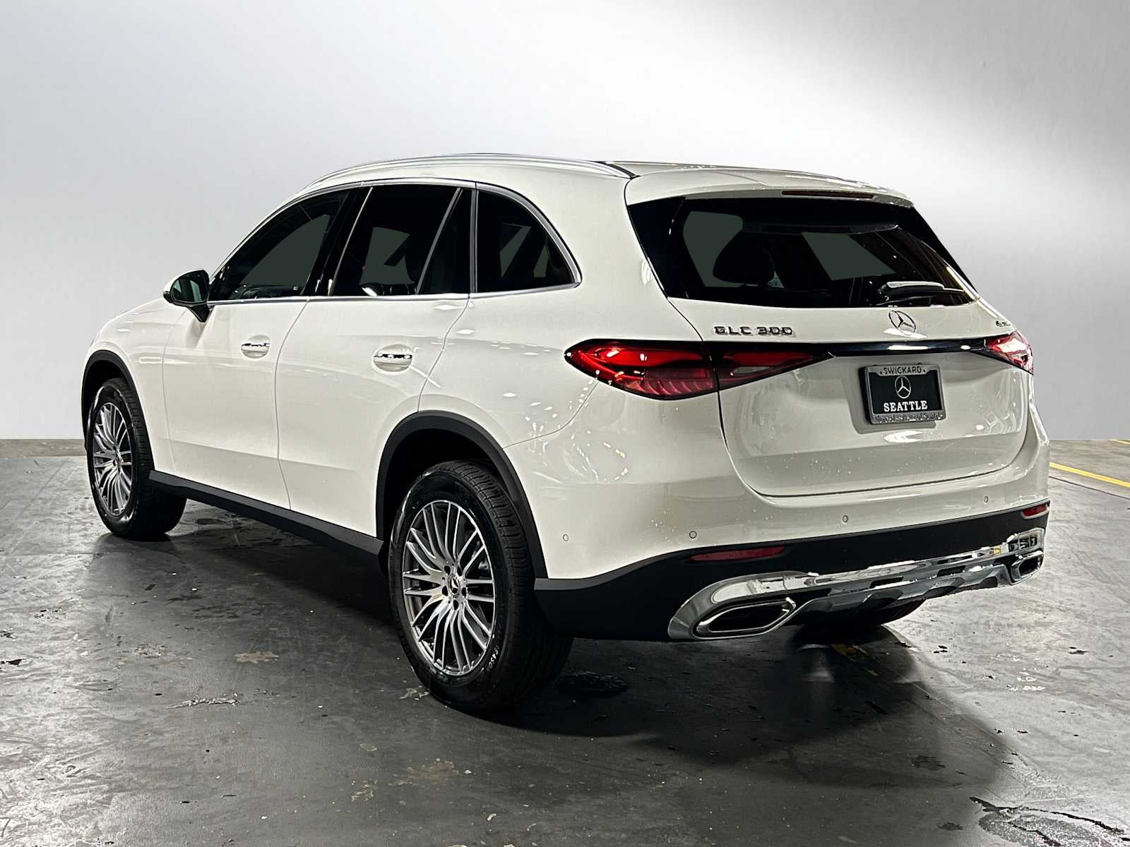 2026 Mercedes-Benz GLC 300 4MATIC® SUV