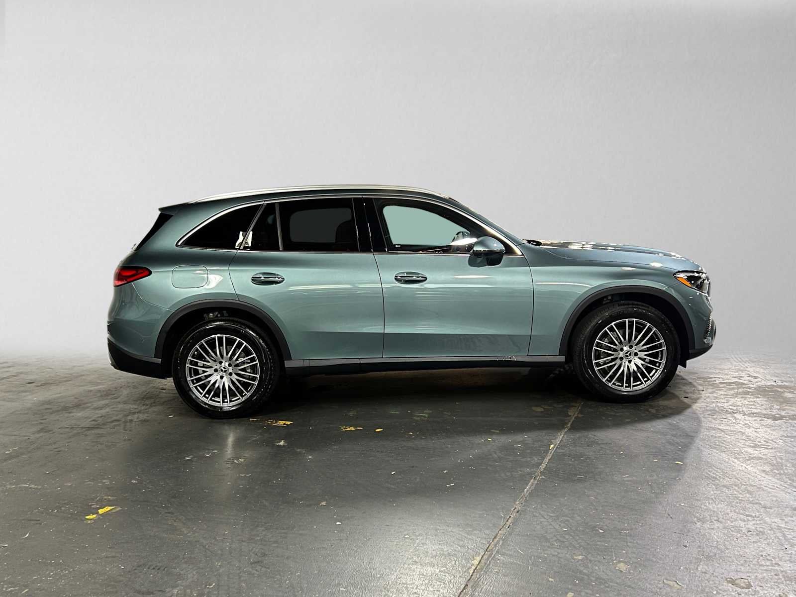 2027 Mercedes-Benz GLC 300 4MATIC® SUV