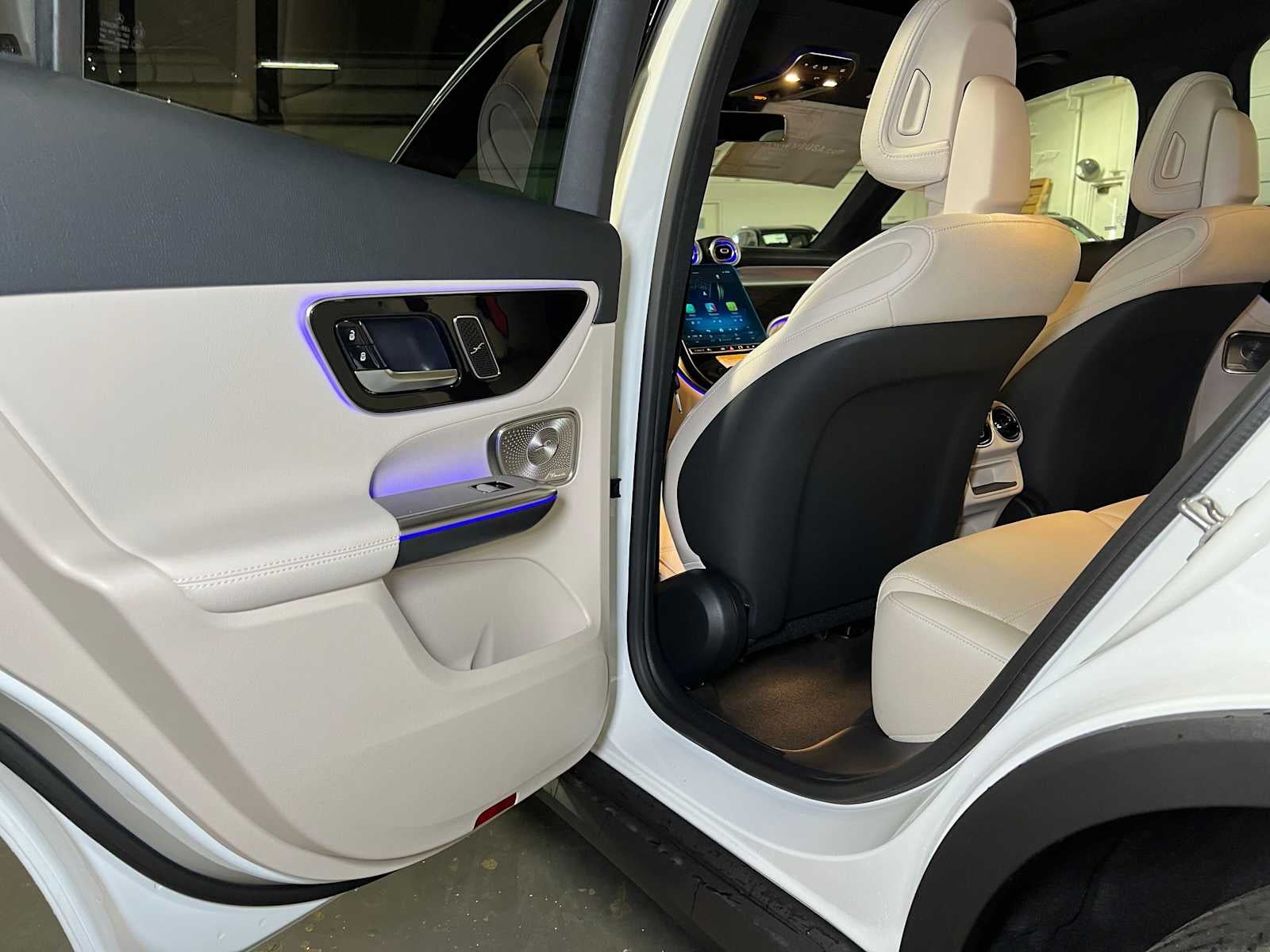 2027 Mercedes-Benz GLC 300 4MATIC® SUV