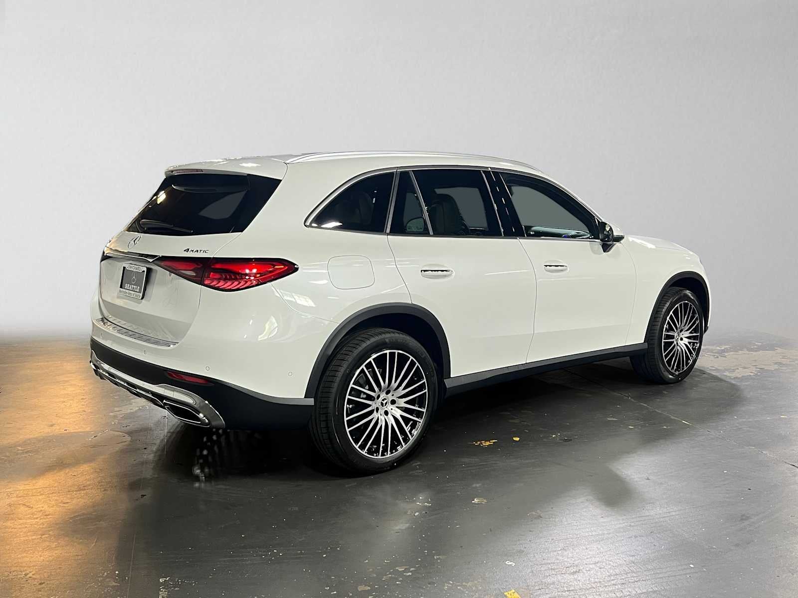 2027 Mercedes-Benz GLC 300 4MATIC® SUV