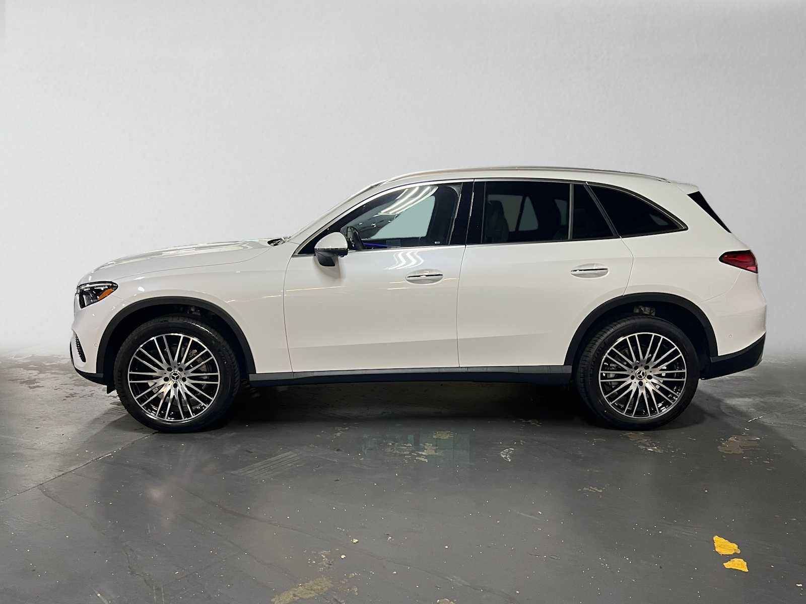 2027 Mercedes-Benz GLC 300 4MATIC® SUV