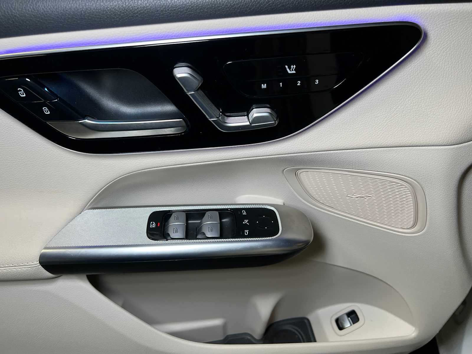 2025 Mercedes-Benz GLC GLC 300