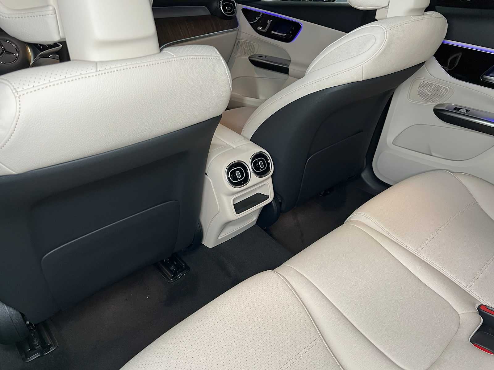 2025 Mercedes-Benz GLC GLC 300