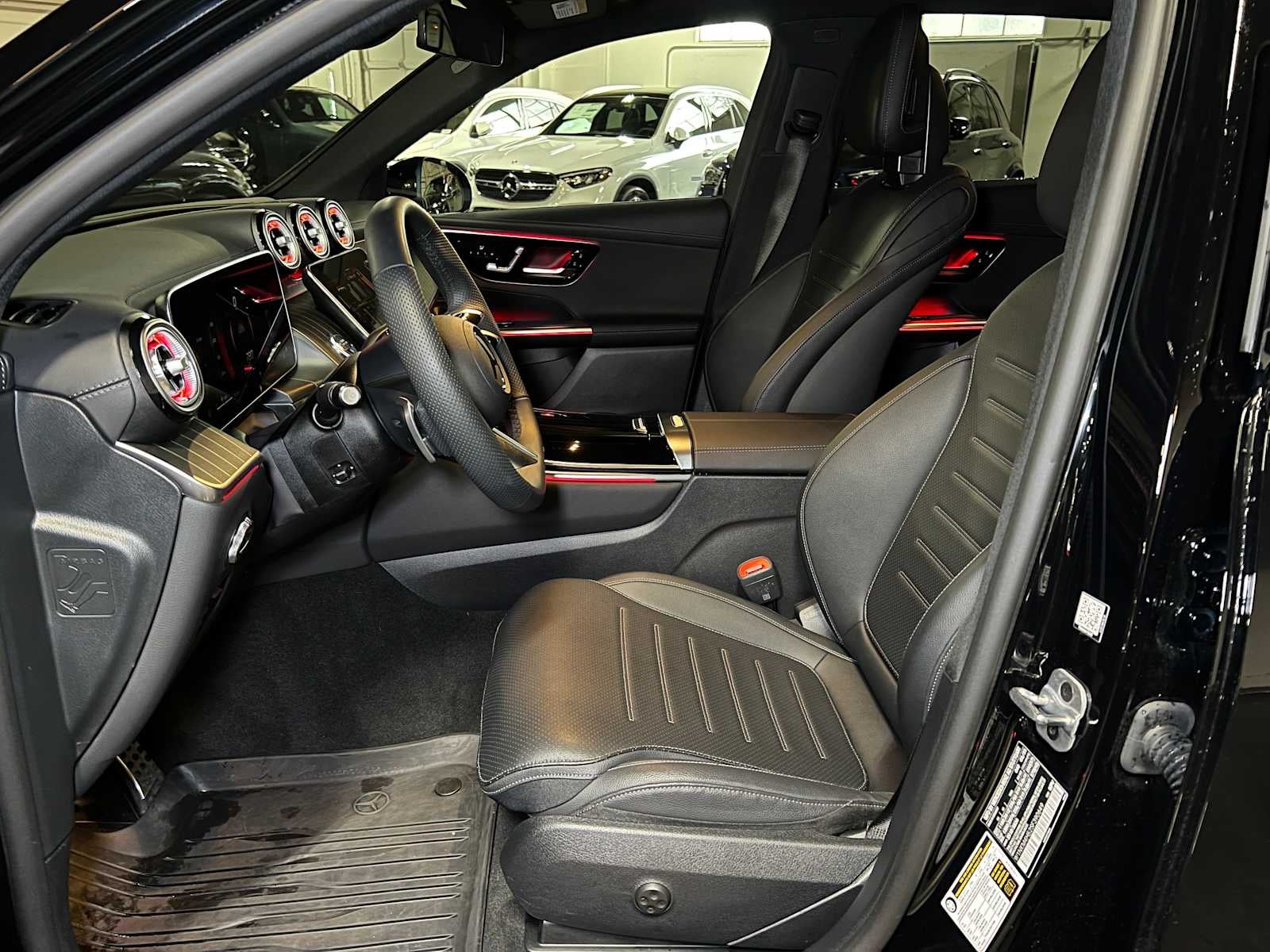 2025 Mercedes-Benz GLC 300 GLC 300