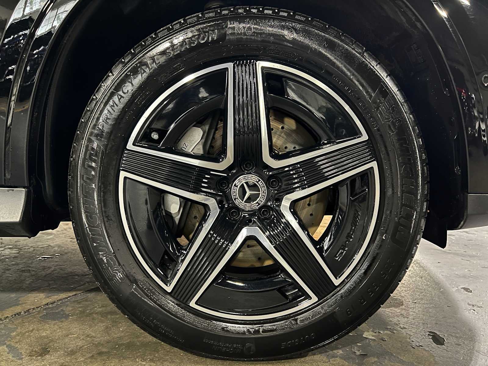 2025 Mercedes-Benz GLC 300 GLC 300