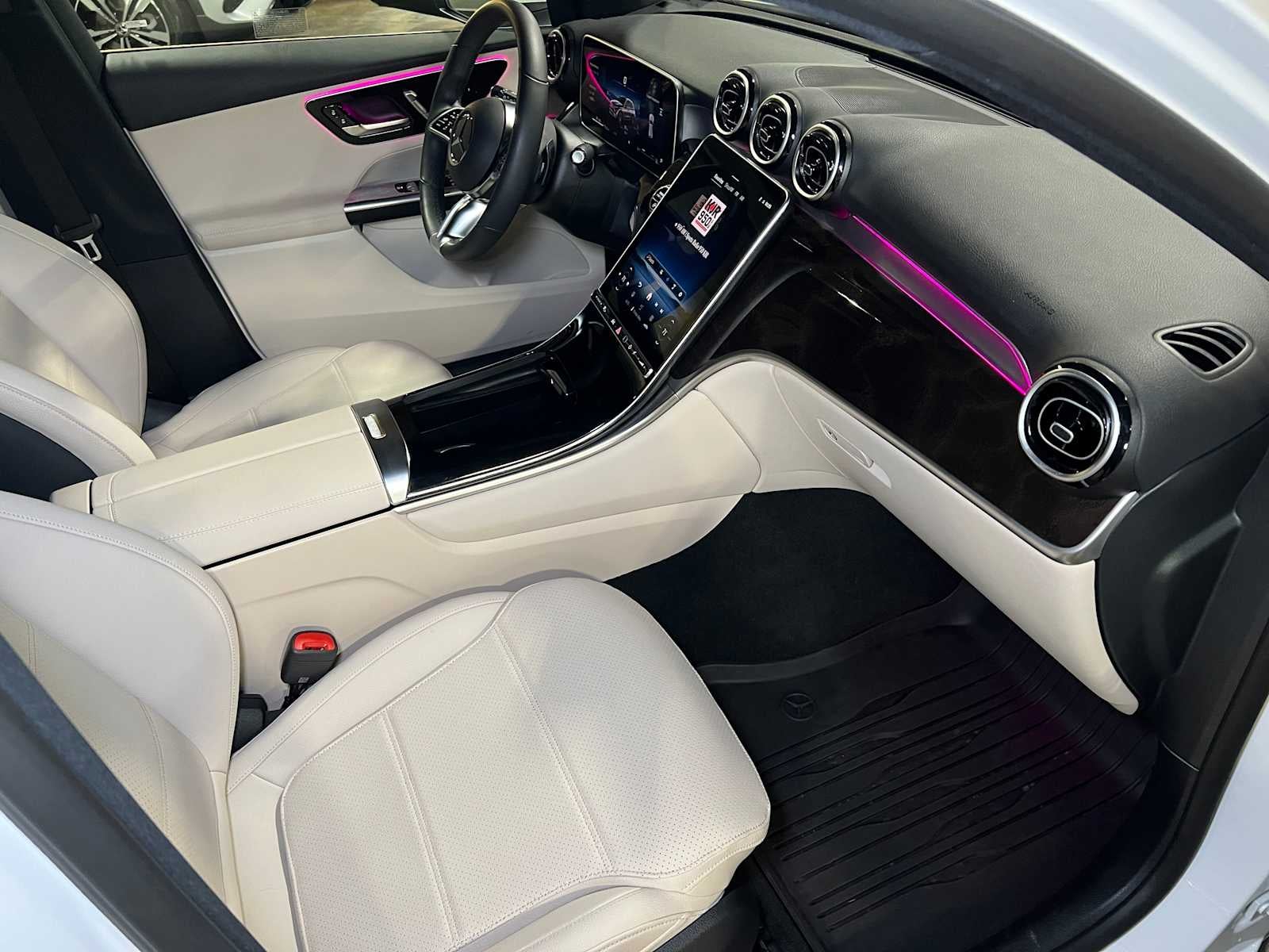 2025 Mercedes-Benz GLC 300 GLC 300