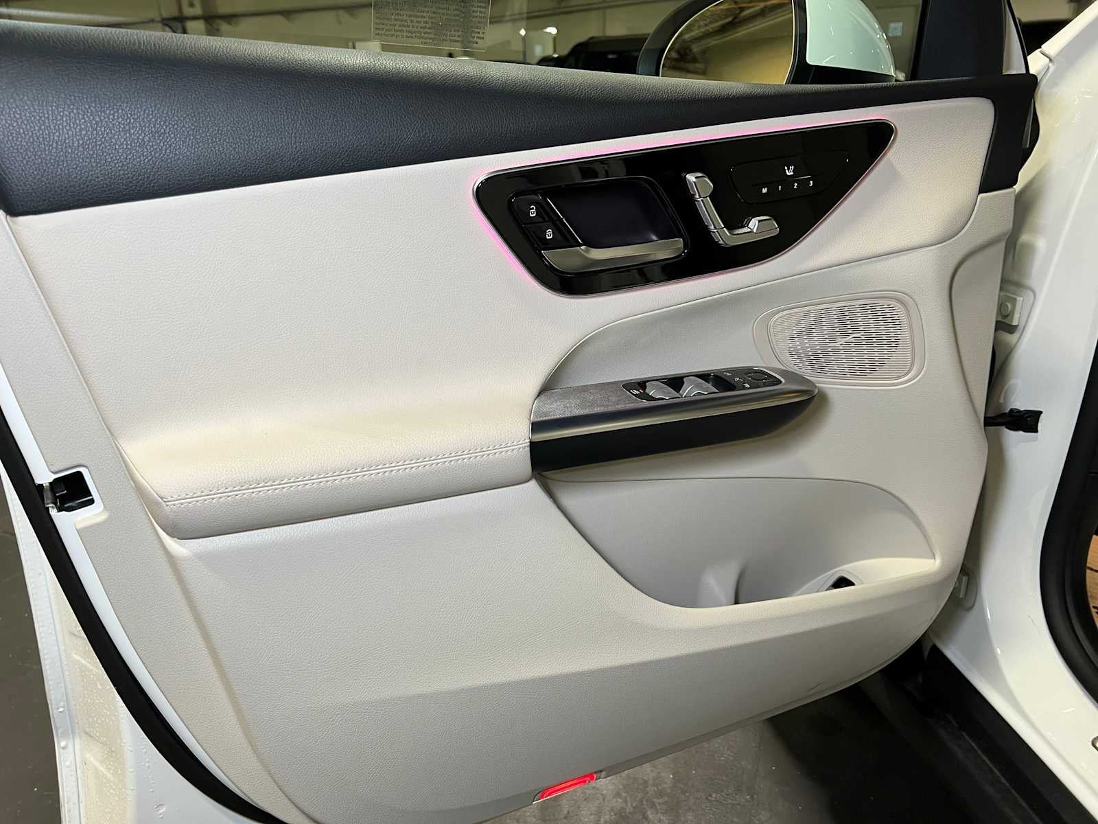 2025 Mercedes-Benz GLC 300 GLC 300