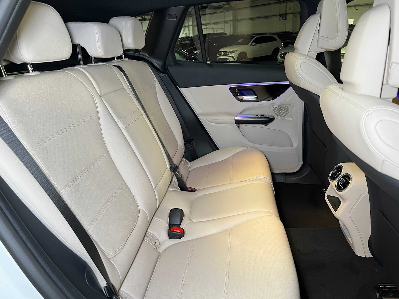 2025 Mercedes-Benz GLC GLC 300