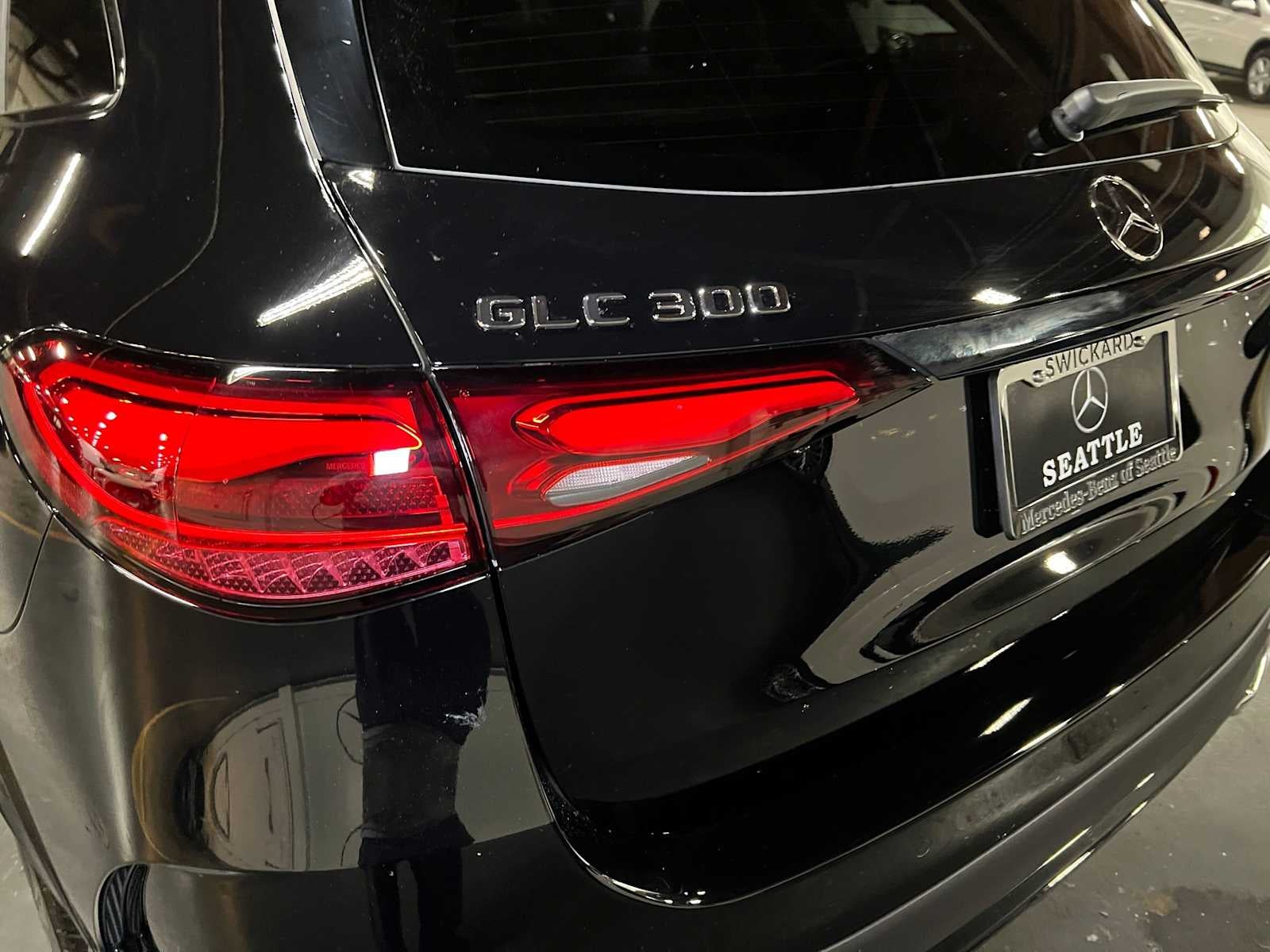 2027 Mercedes-Benz GLC 300 4MATIC® SUV