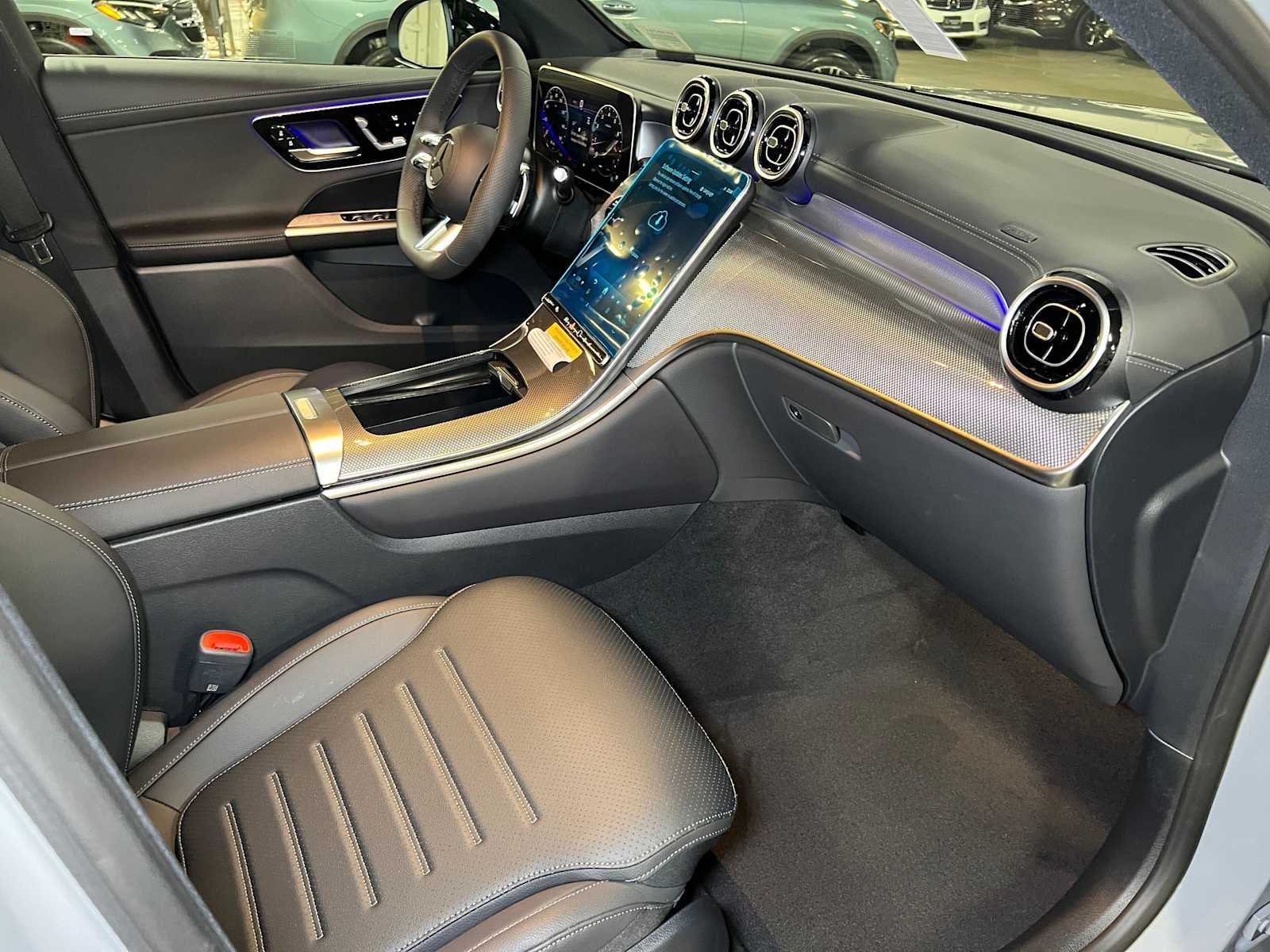 2027 Mercedes-Benz GLC 300 4MATIC® SUV