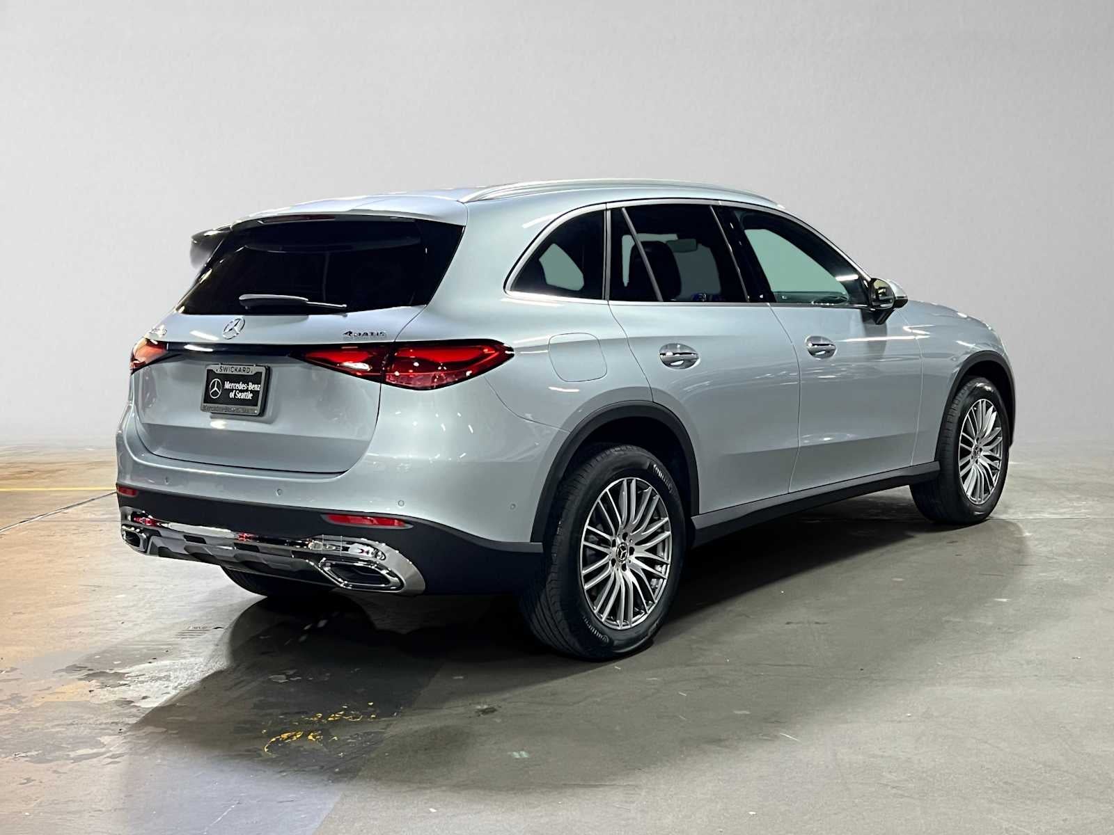 2027 Mercedes-Benz GLC 300 4MATIC® SUV