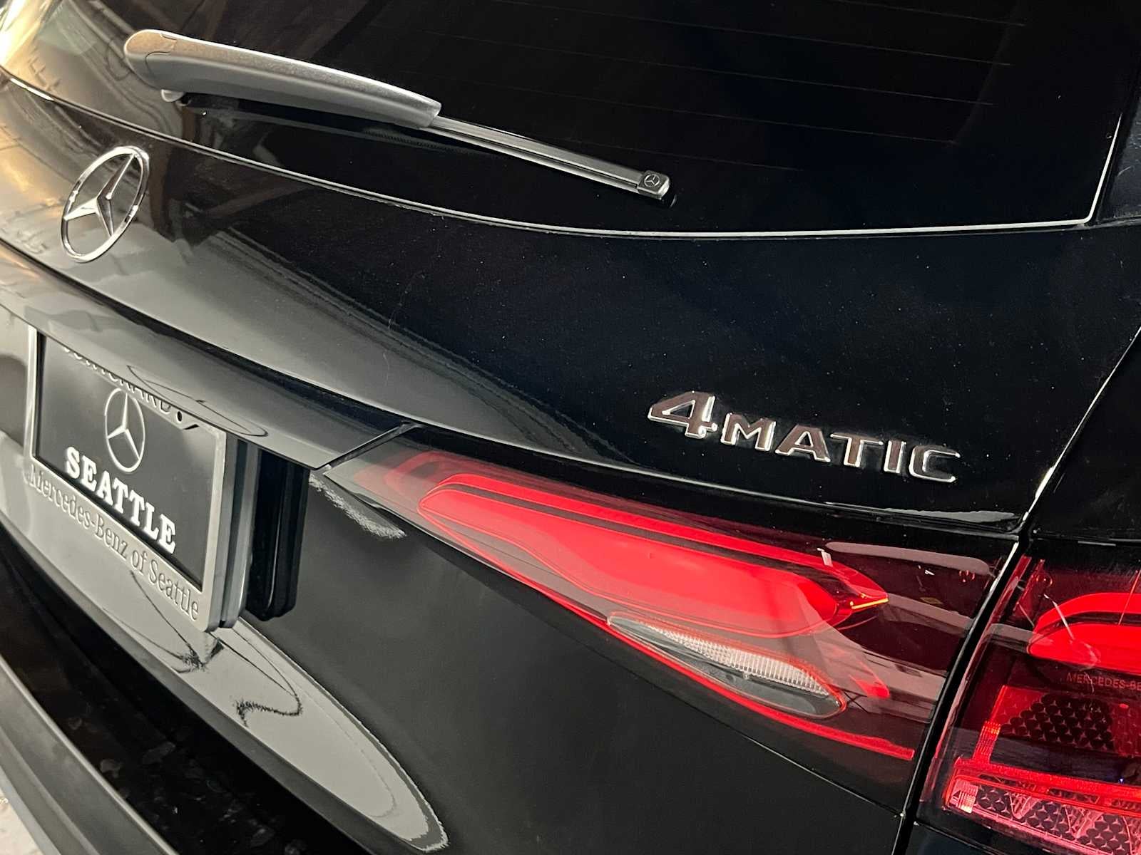 2026 Mercedes-Benz GLC 300 4MATIC® SUV