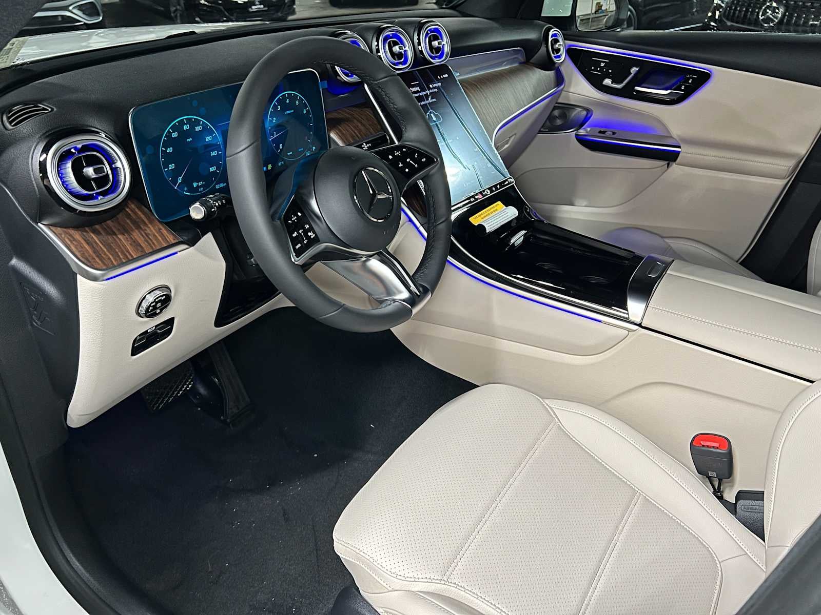 2026 Mercedes-Benz GLC 300 4MATIC® SUV