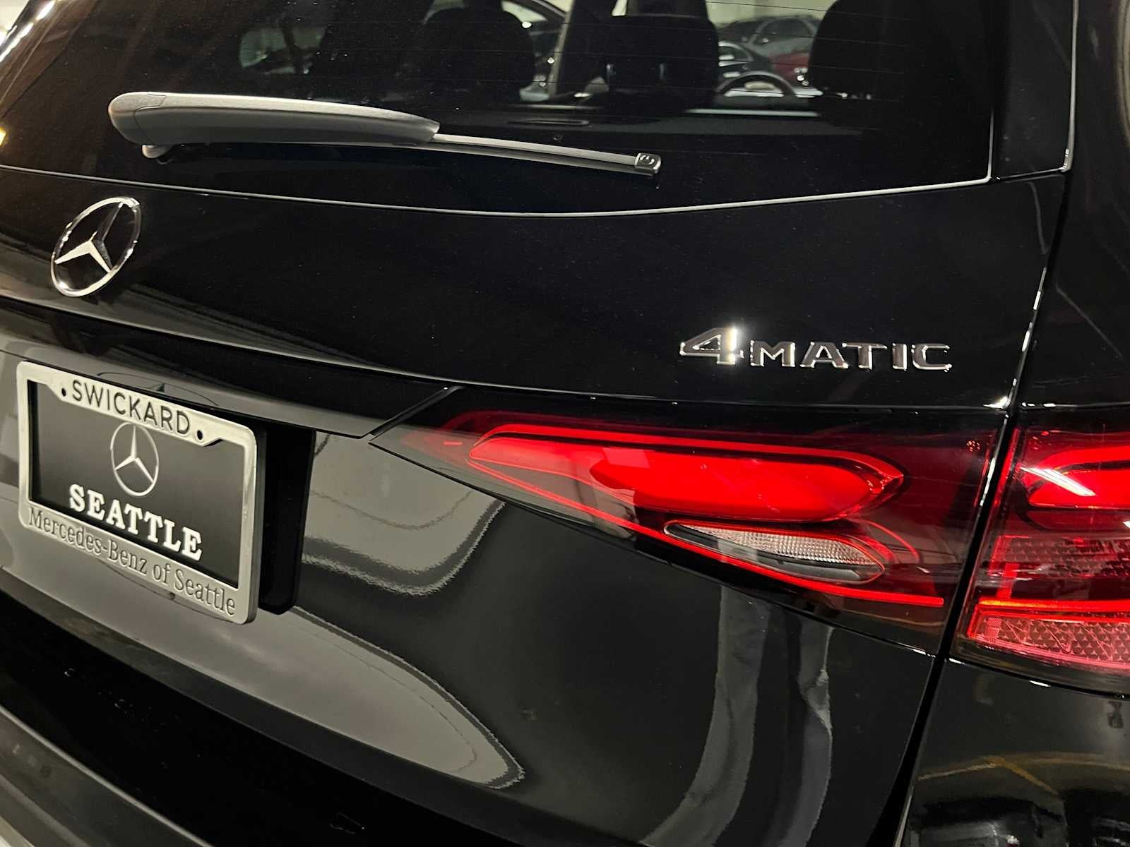 2026 Mercedes-Benz GLC 300 4MATIC® SUV