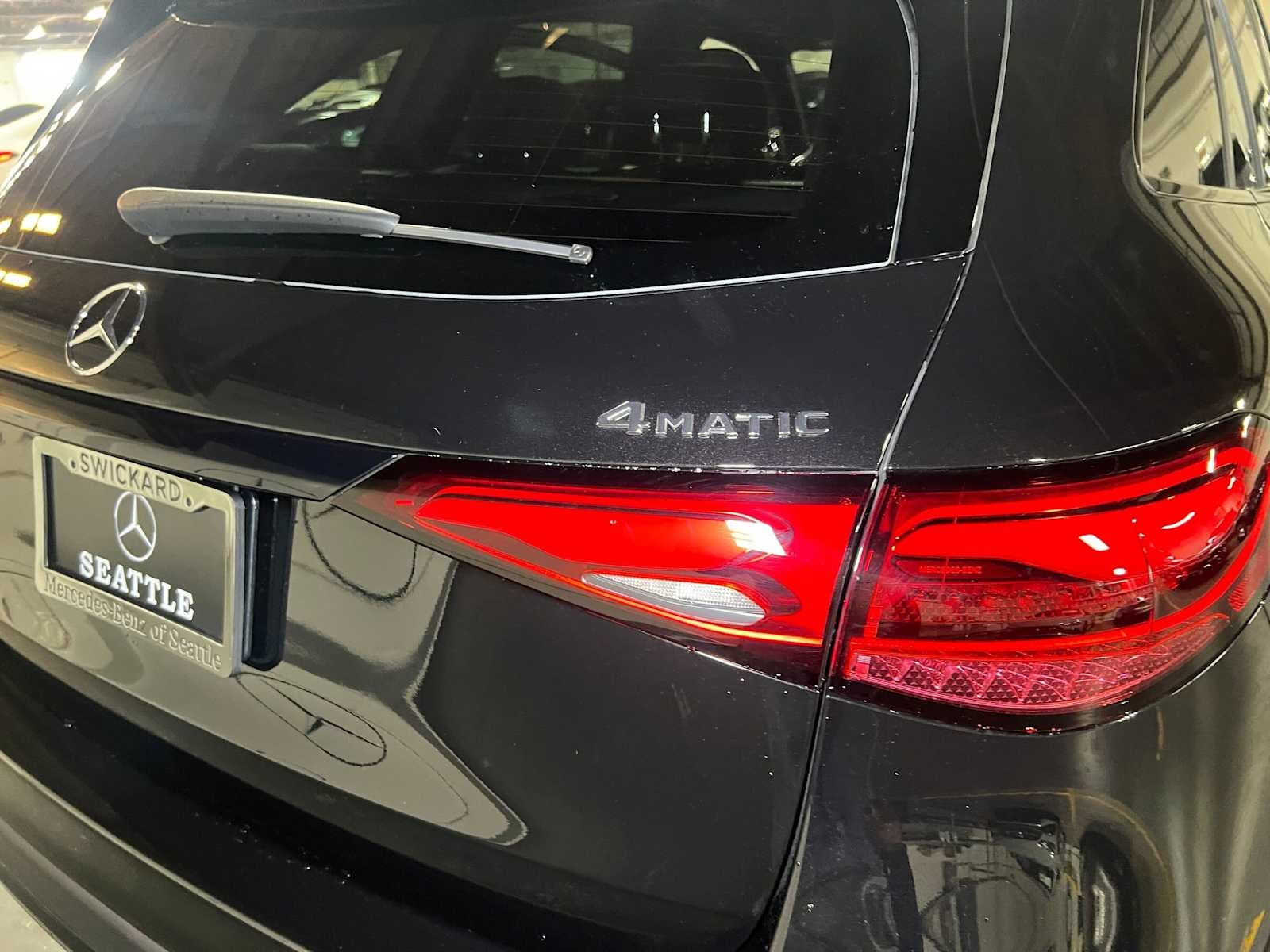 2027 Mercedes-Benz GLC 300 4MATIC® SUV
