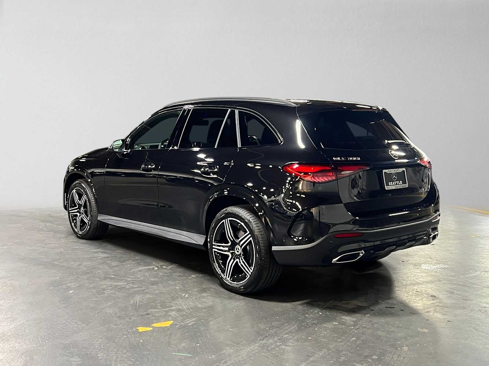 2027 Mercedes-Benz GLC 300 4MATIC® SUV