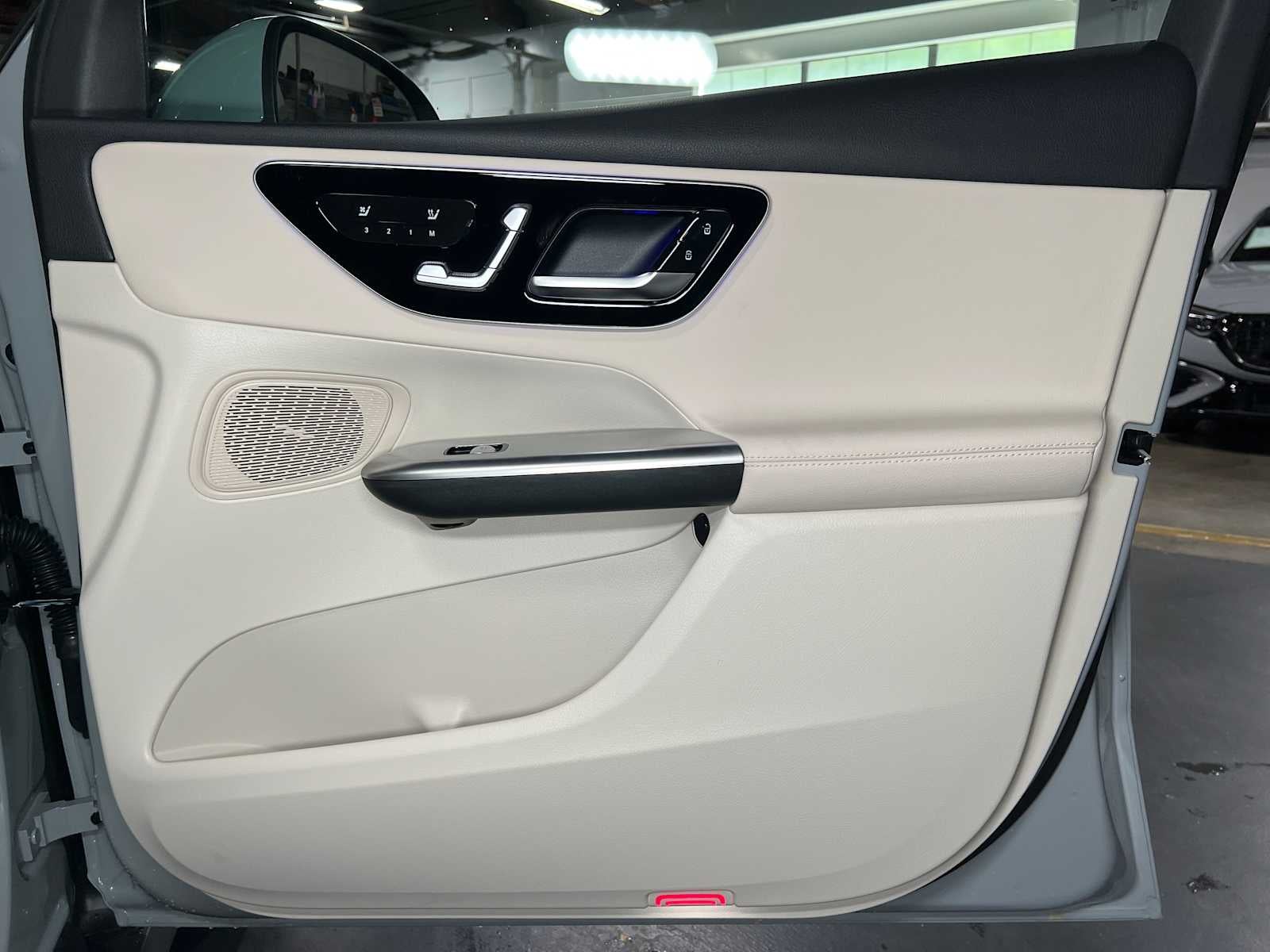 2025 Mercedes-Benz GLC GLC 300