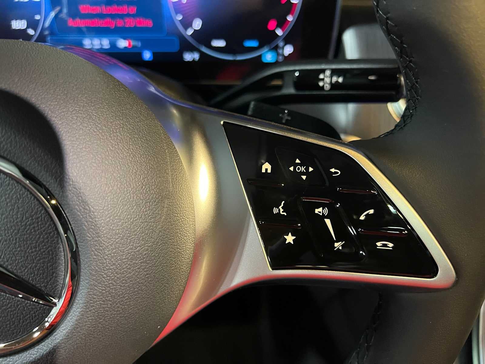 2025 Mercedes-Benz GLC GLC 300