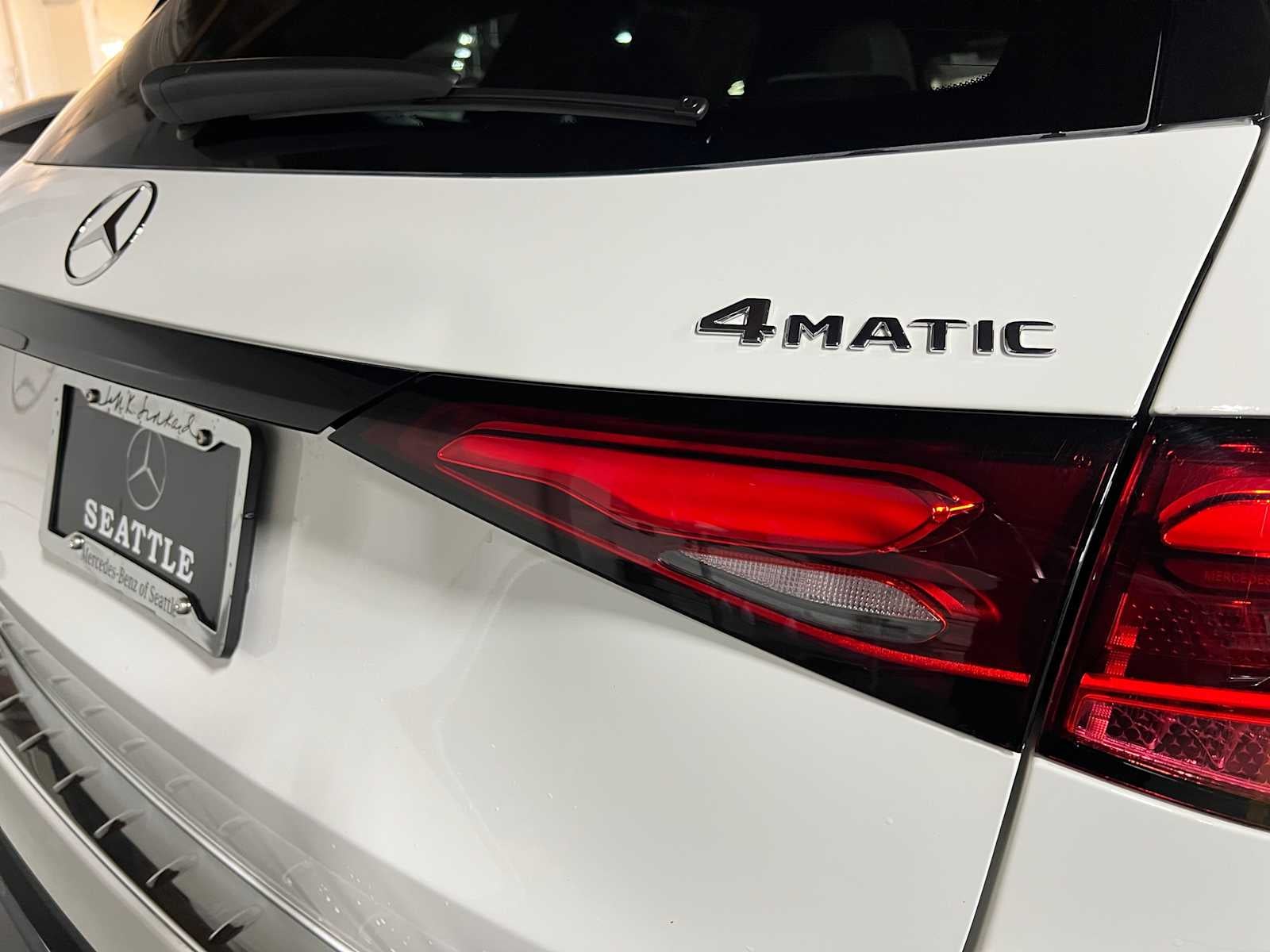 2026 Mercedes-Benz GLC 300 4MATIC® SUV