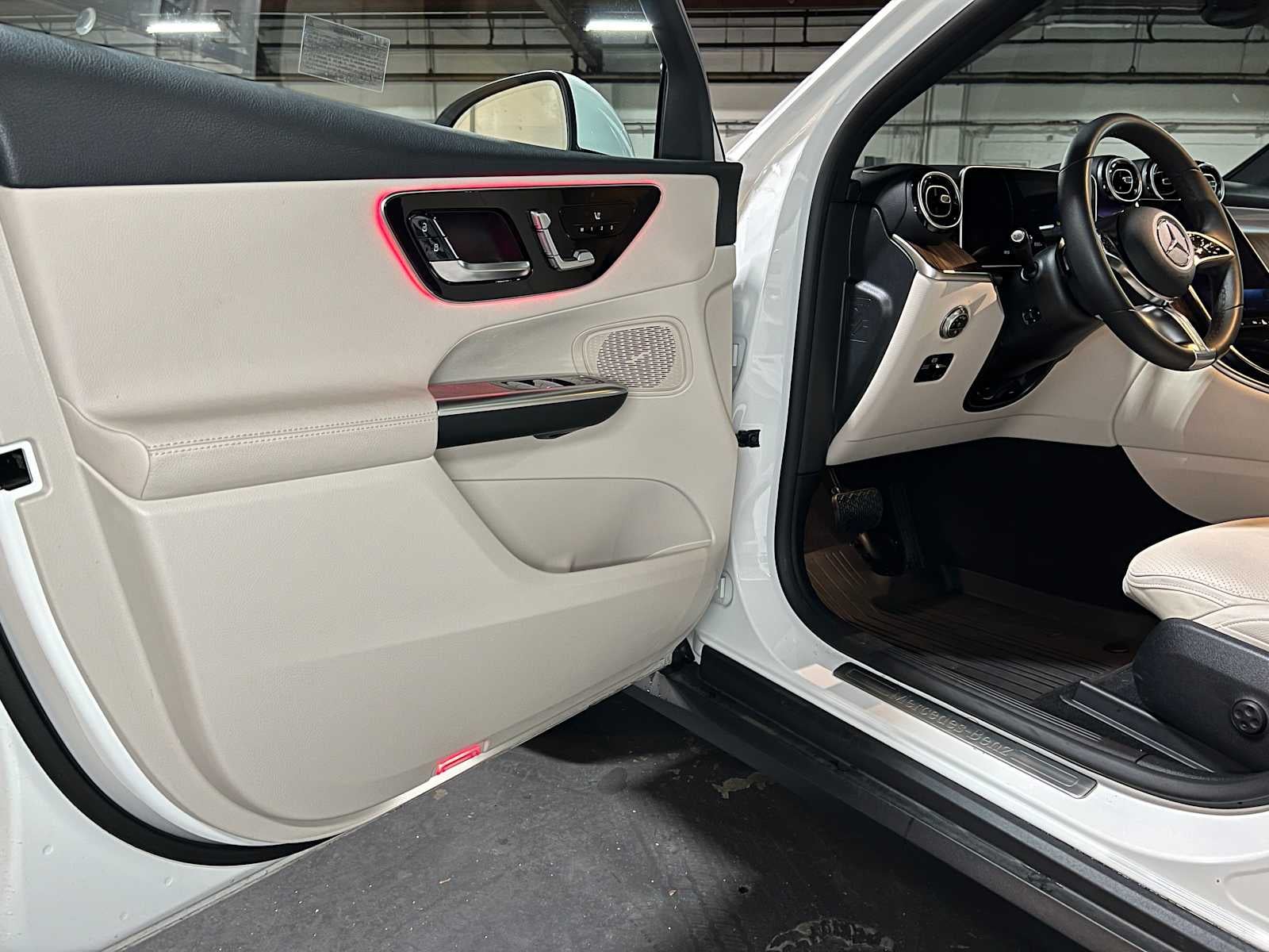 2026 Mercedes-Benz GLC 300 4MATIC® SUV