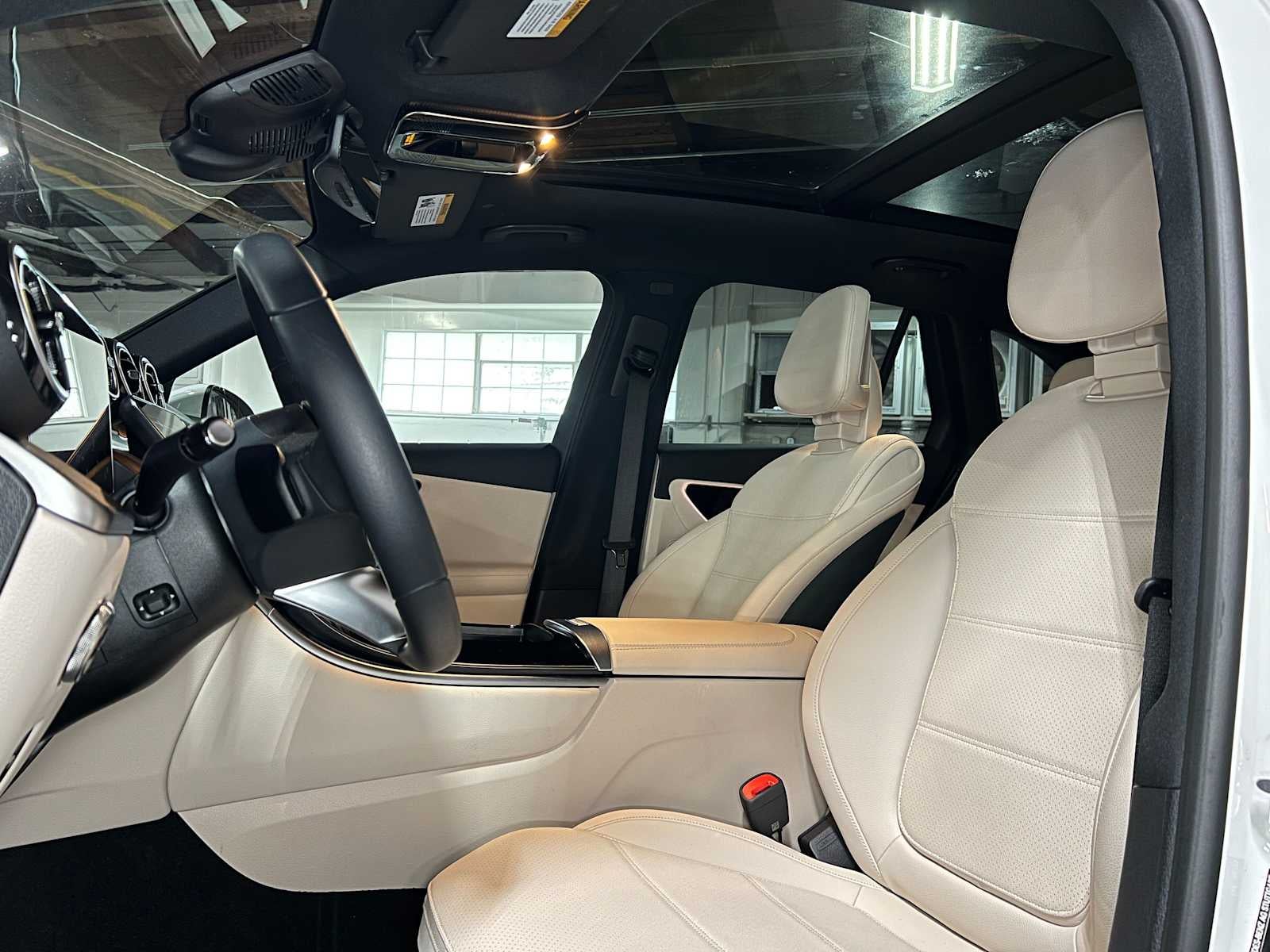 2026 Mercedes-Benz GLC 300 4MATIC® SUV