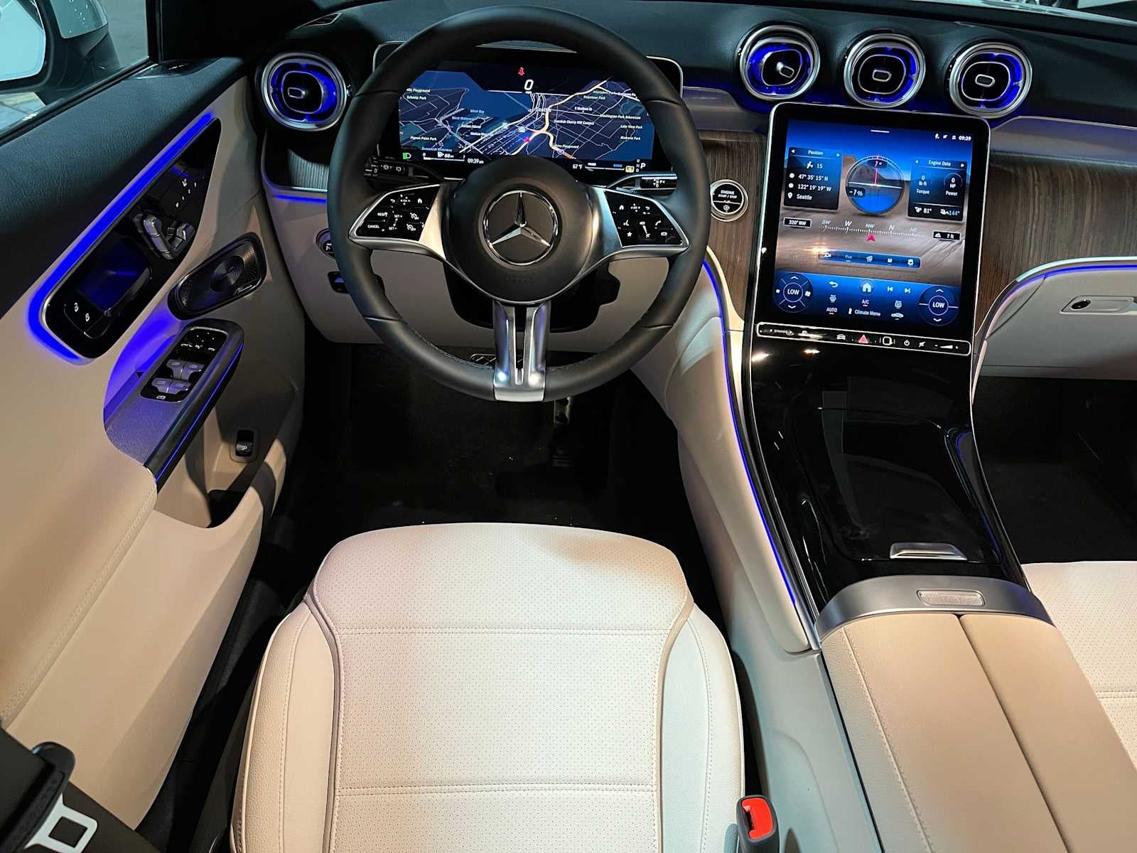 2026 Mercedes-Benz GLC 300 4MATIC® SUV