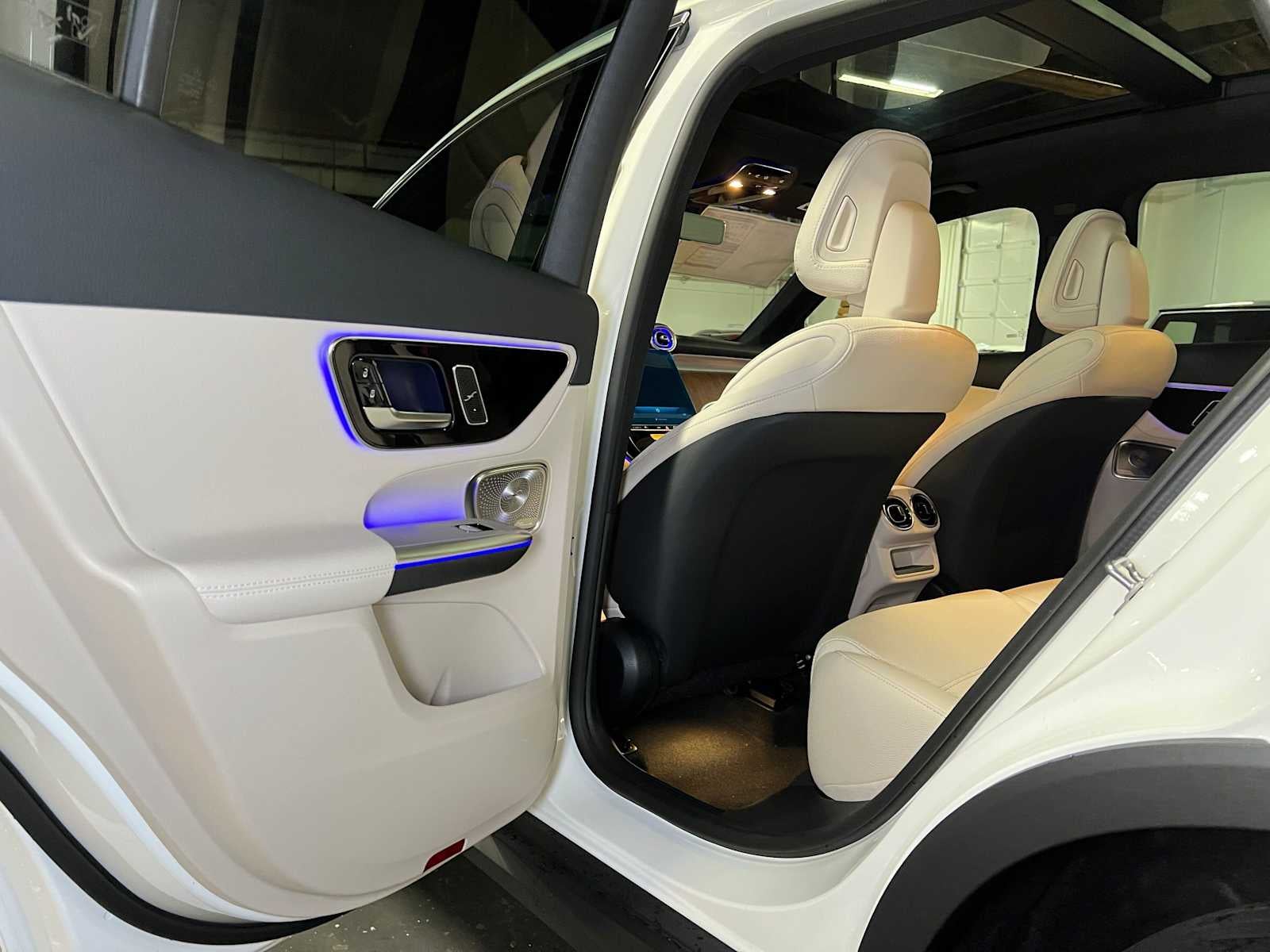 2027 Mercedes-Benz GLC 300 4MATIC® SUV