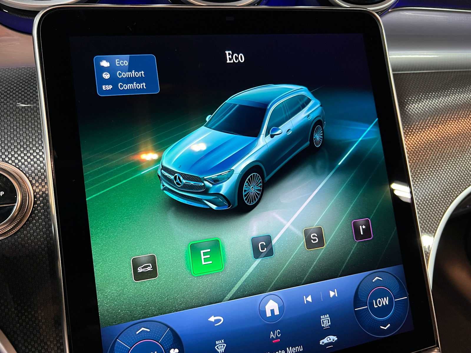 2027 Mercedes-Benz GLC 300 4MATIC® SUV