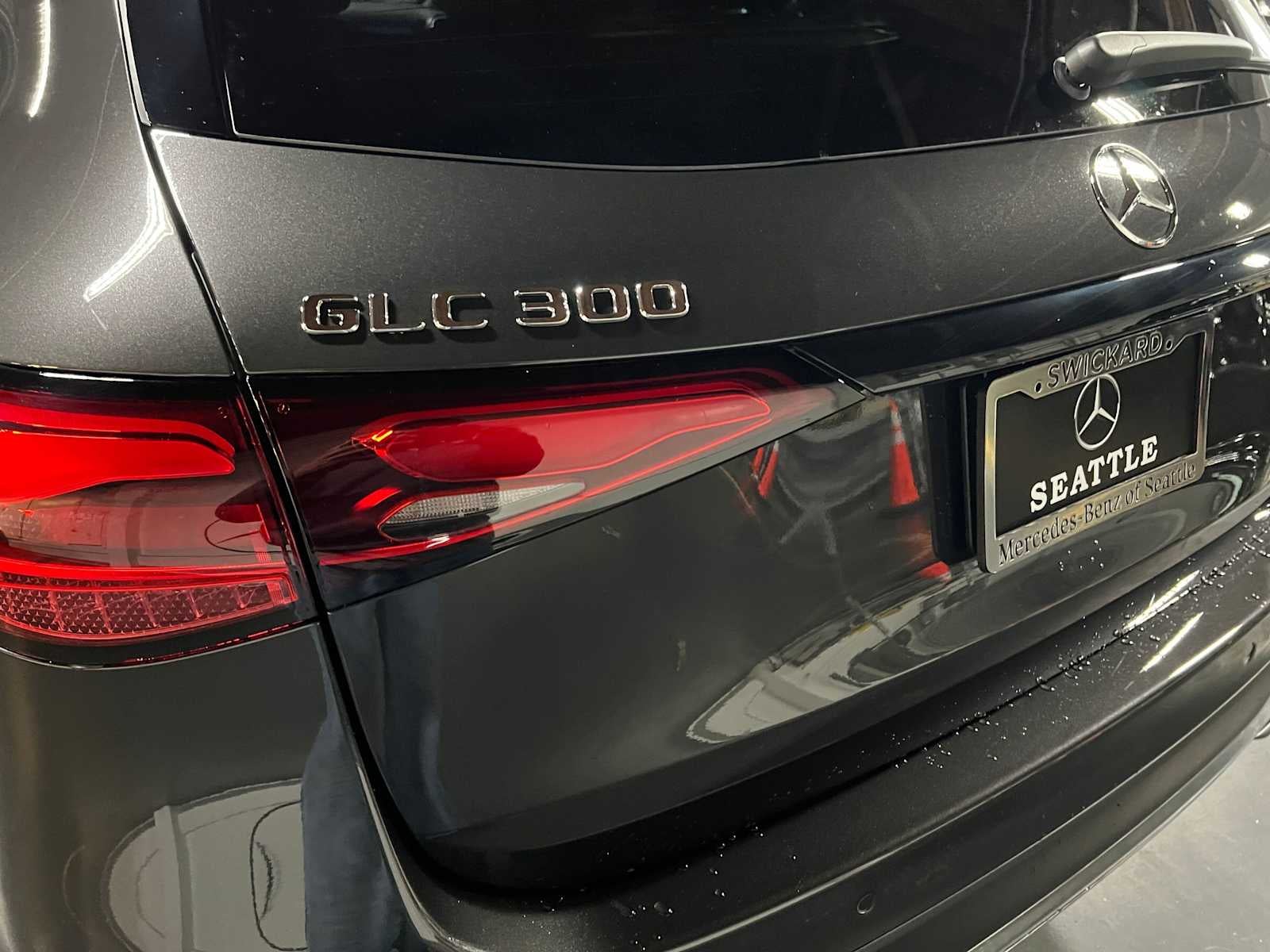 2027 Mercedes-Benz GLC 300 4MATIC® SUV