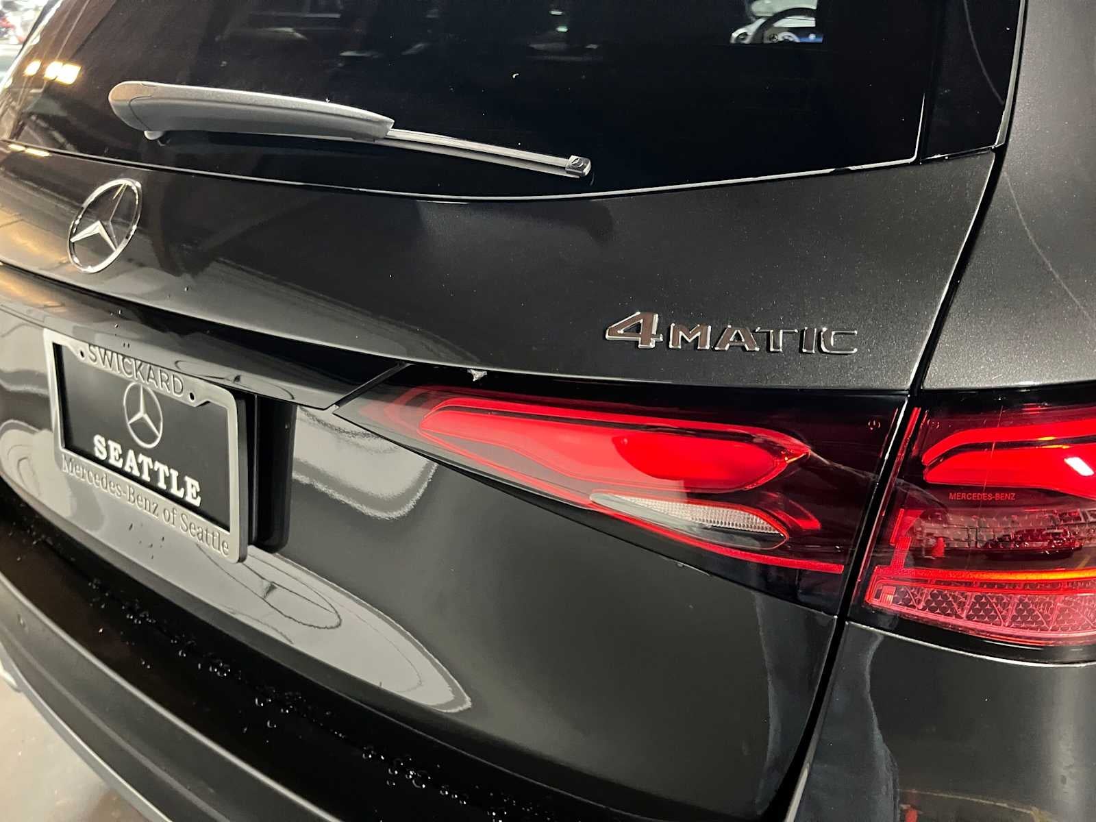 2027 Mercedes-Benz GLC 300 4MATIC® SUV