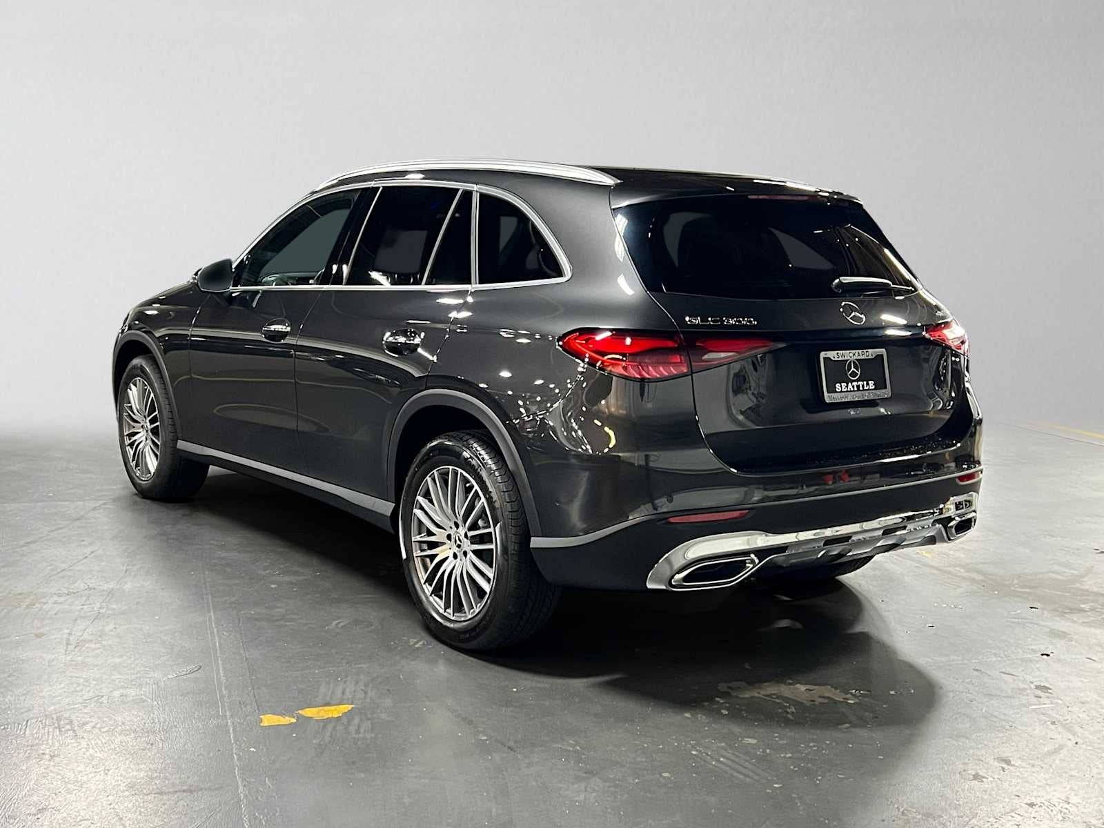 2027 Mercedes-Benz GLC 300 4MATIC® SUV