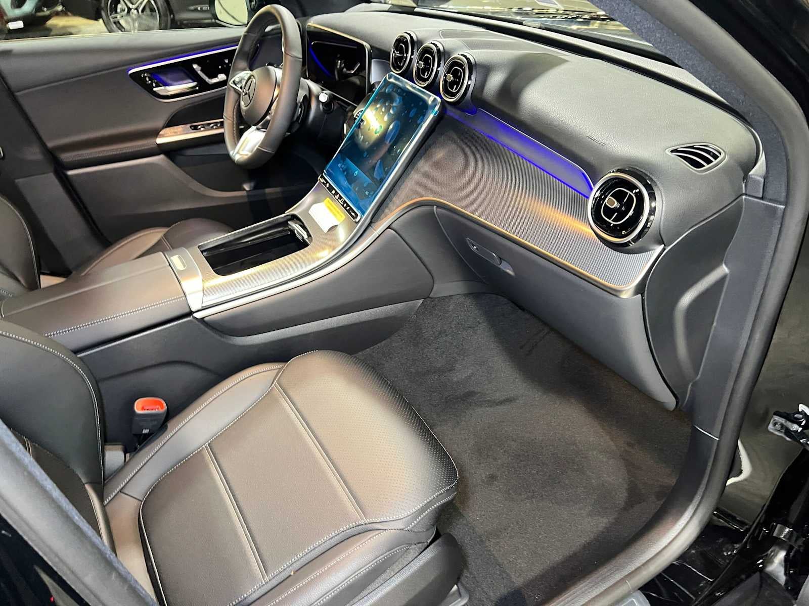 2027 Mercedes-Benz GLC 300 4MATIC® SUV
