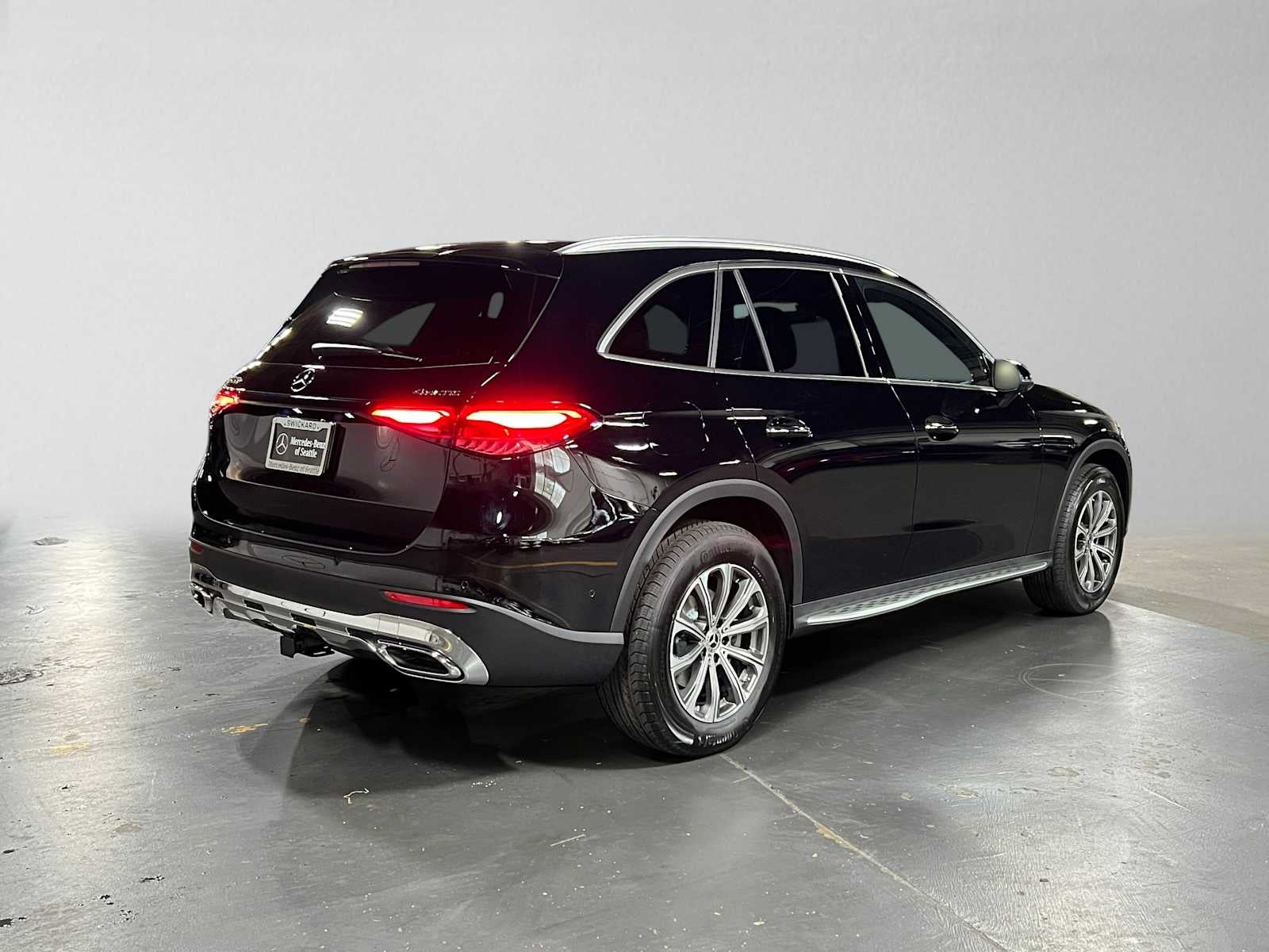 2027 Mercedes-Benz GLC 300 4MATIC® SUV