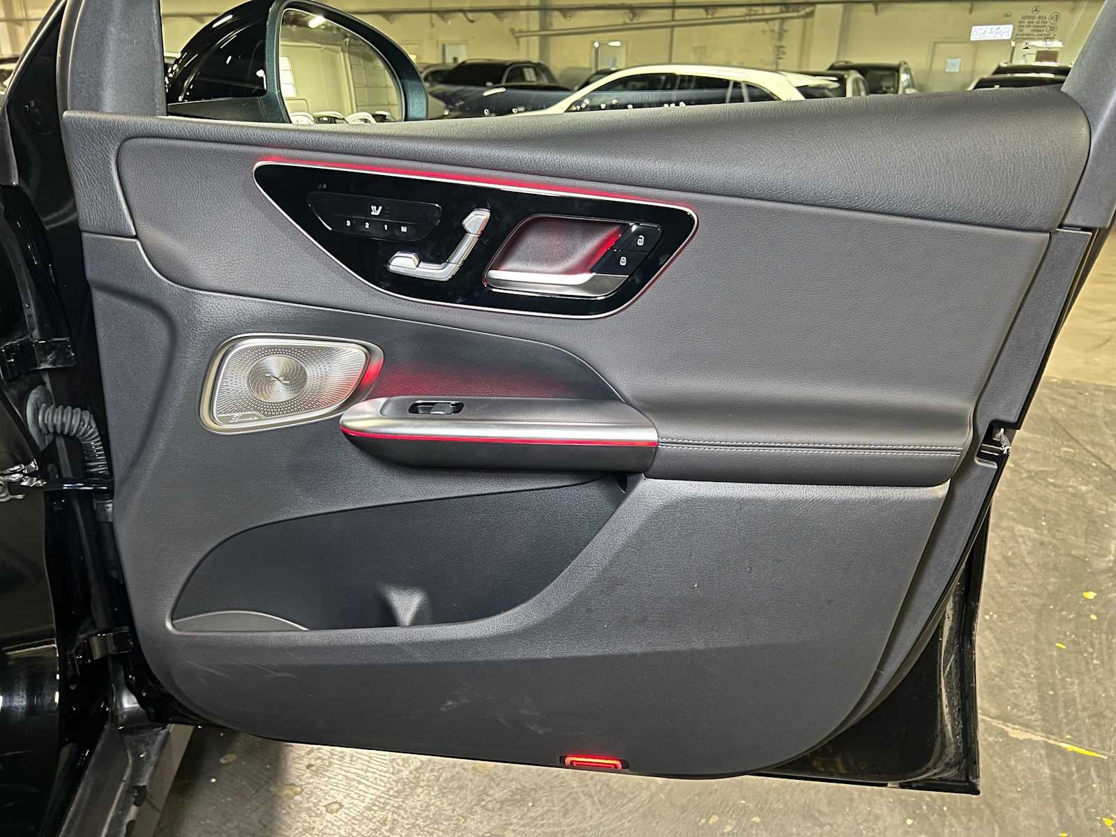 2025 Mercedes-Benz GLC GLC 300