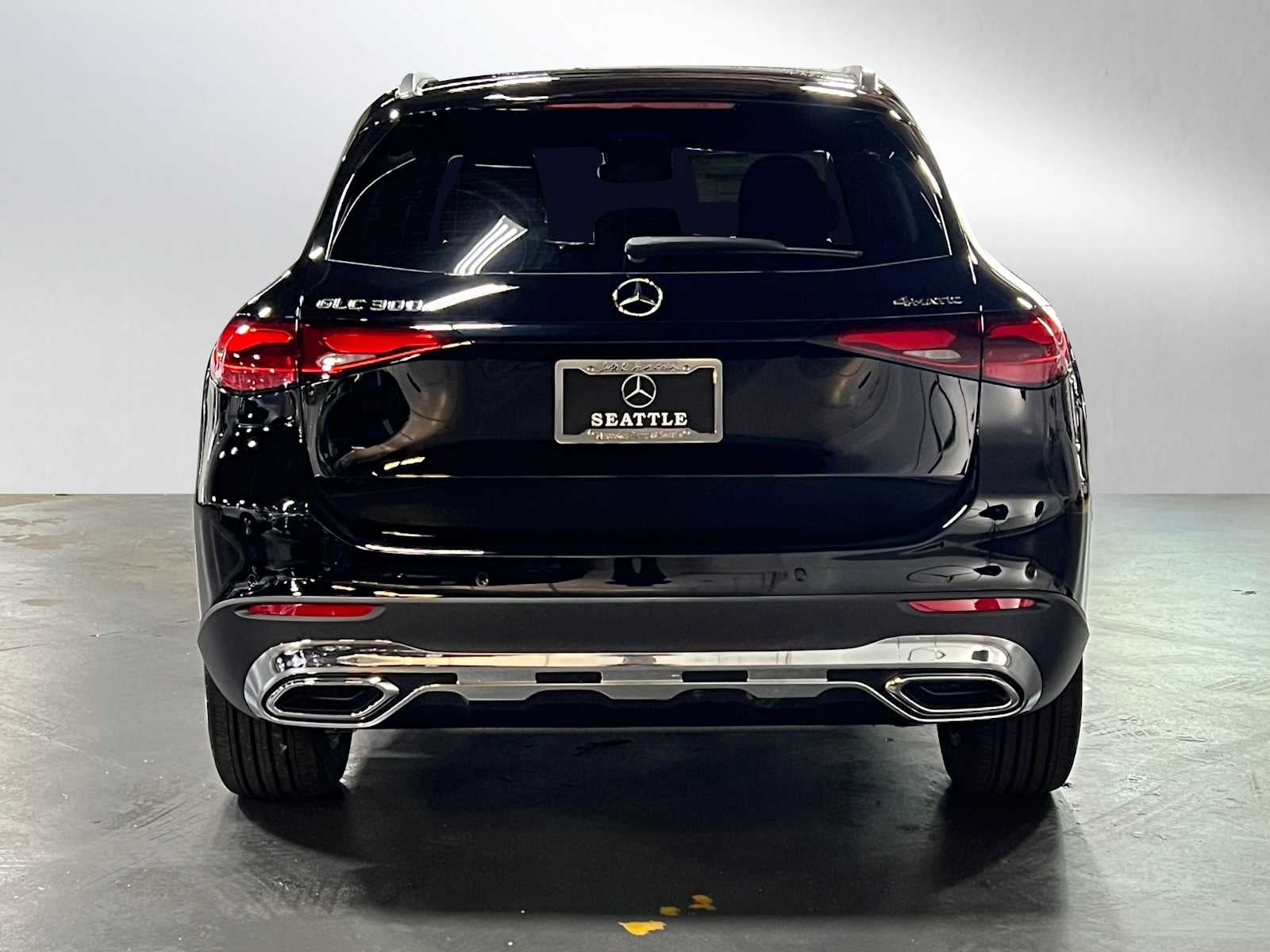 2025 Mercedes-Benz GLC GLC 300