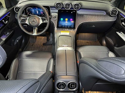 2025 Mercedes-Benz GLC GLC 300