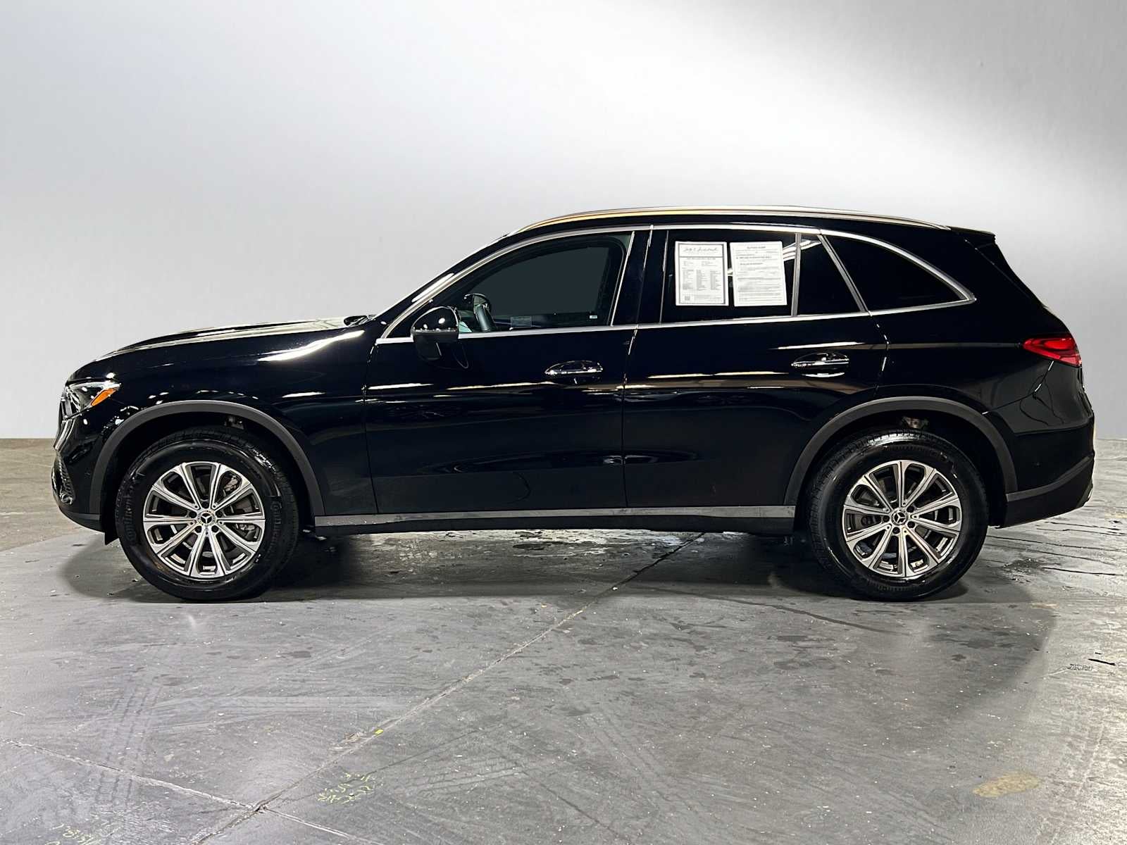 2025 Mercedes-Benz GLC GLC 300