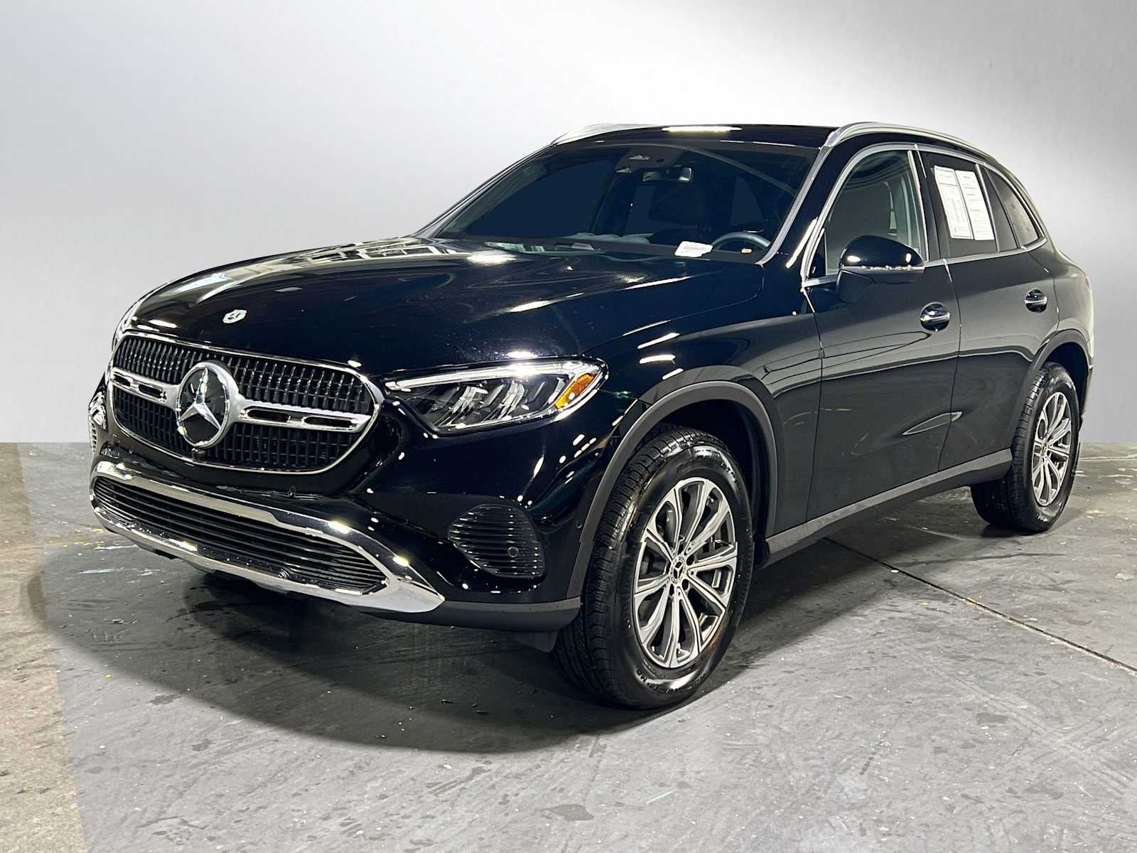 2025 Mercedes-Benz GLC GLC 300