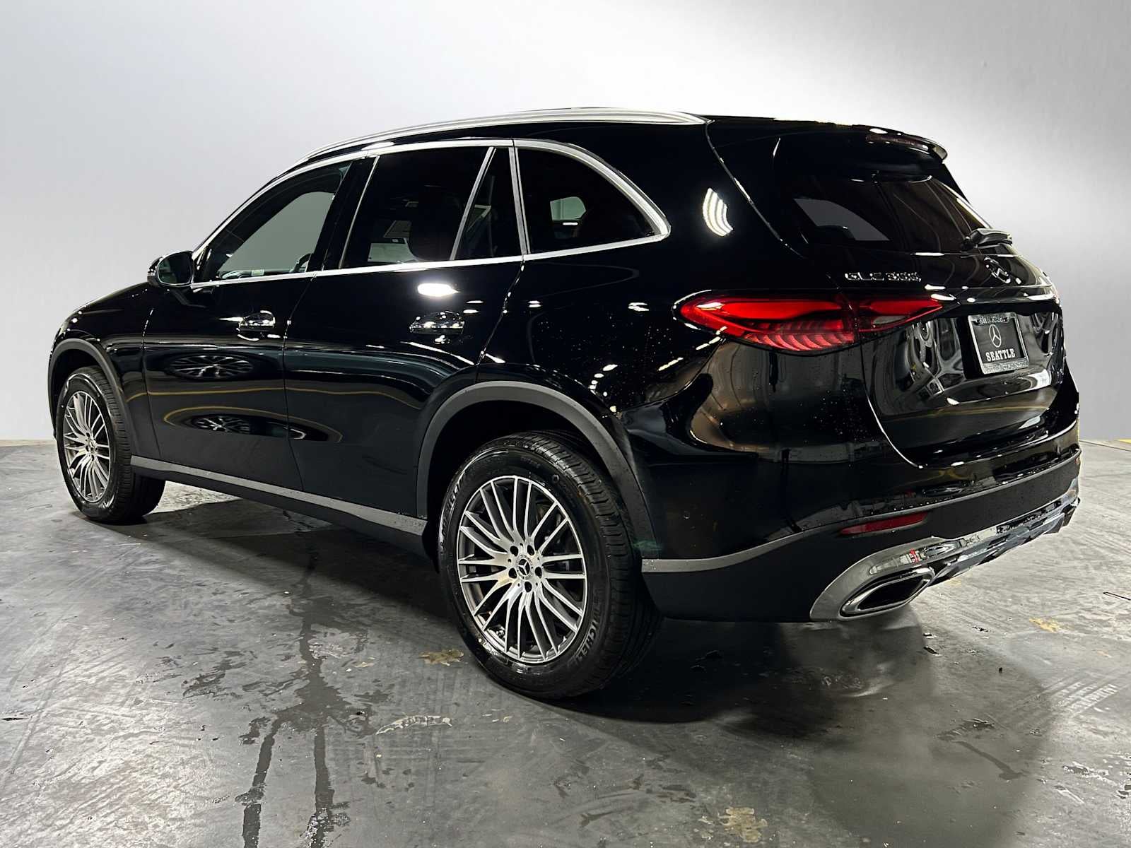 2026 Mercedes-Benz GLC 300 4MATIC® SUV