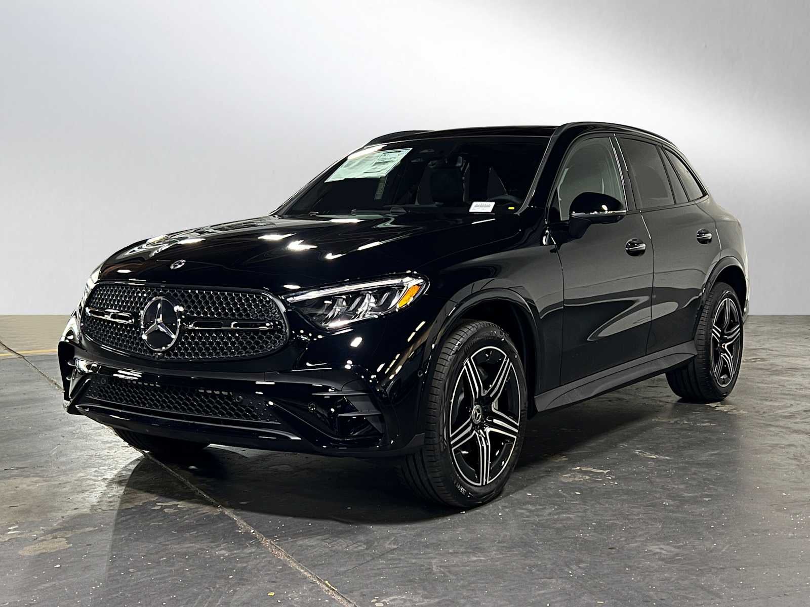2026 Mercedes-Benz GLC 300 4MATIC® SUV