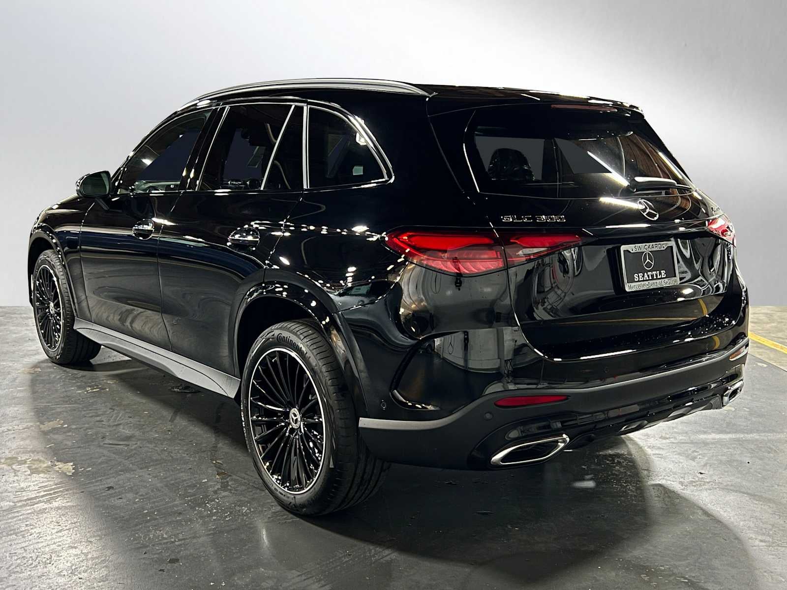 2026 Mercedes-Benz GLC 300 4MATIC® SUV